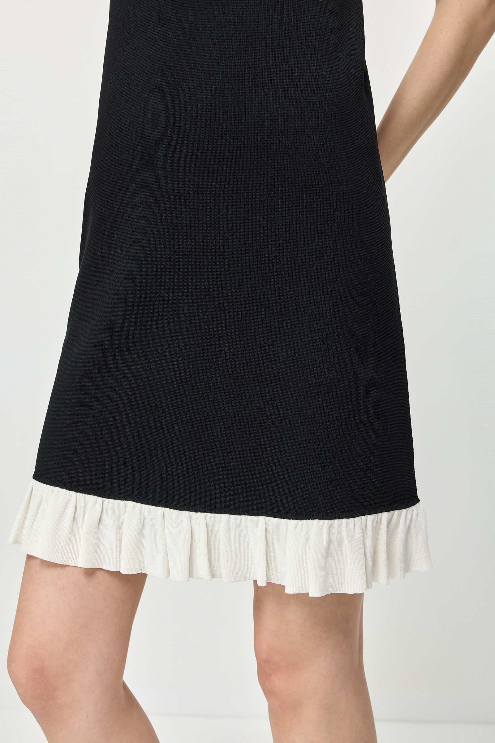 Beaded Sleeveless Dress - Image 6