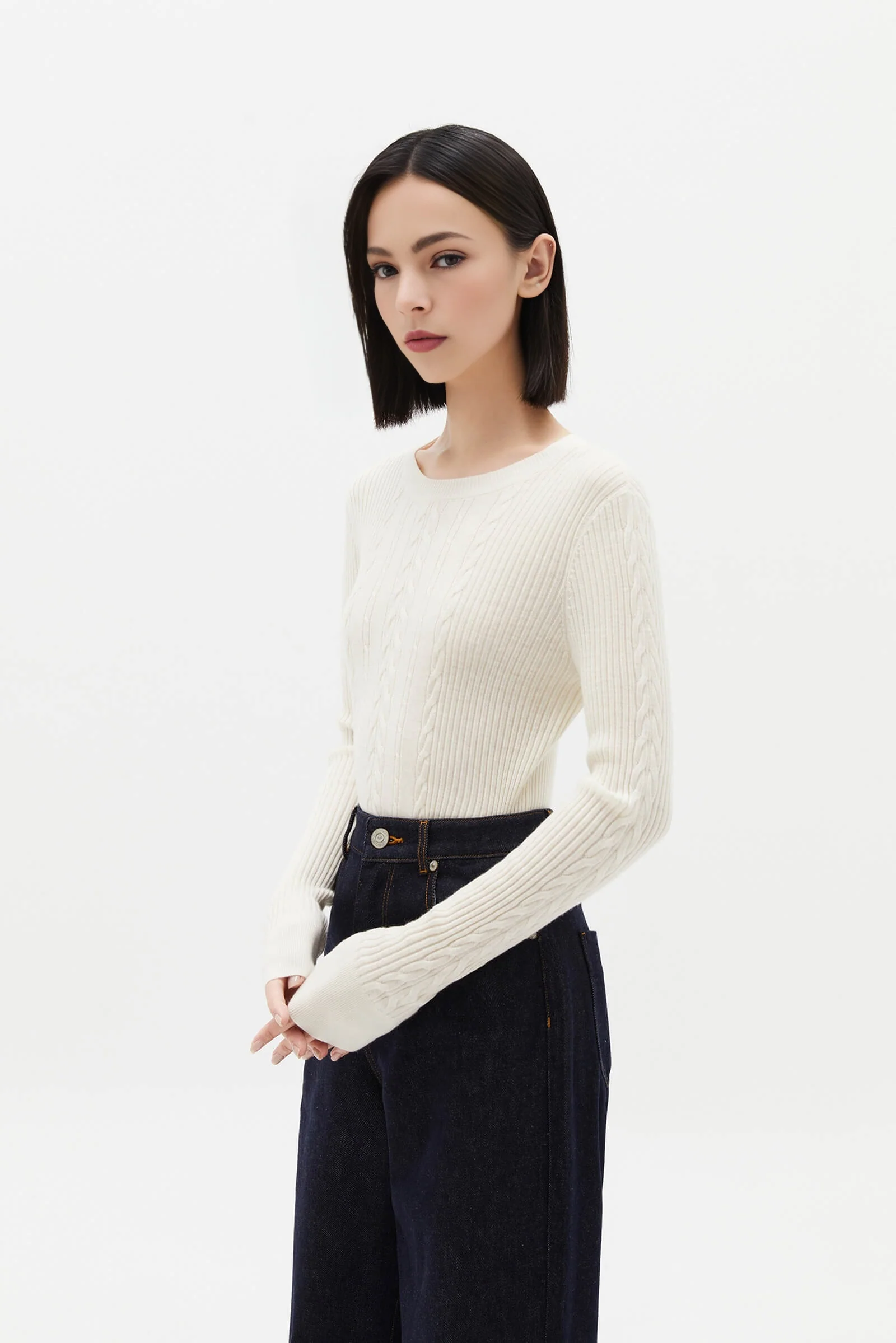 Biodegradable Wool Round-Neck Sweater - Image 23