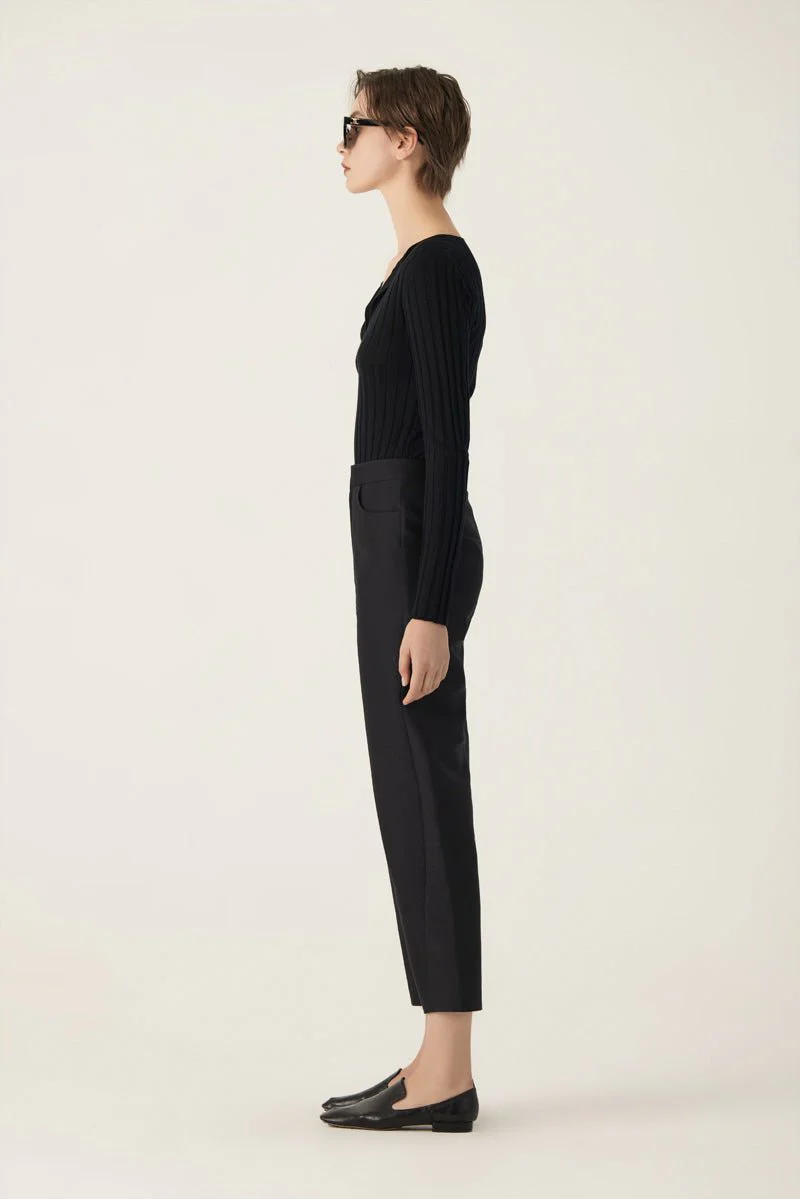 Elsy V-neck Knit - Image 12