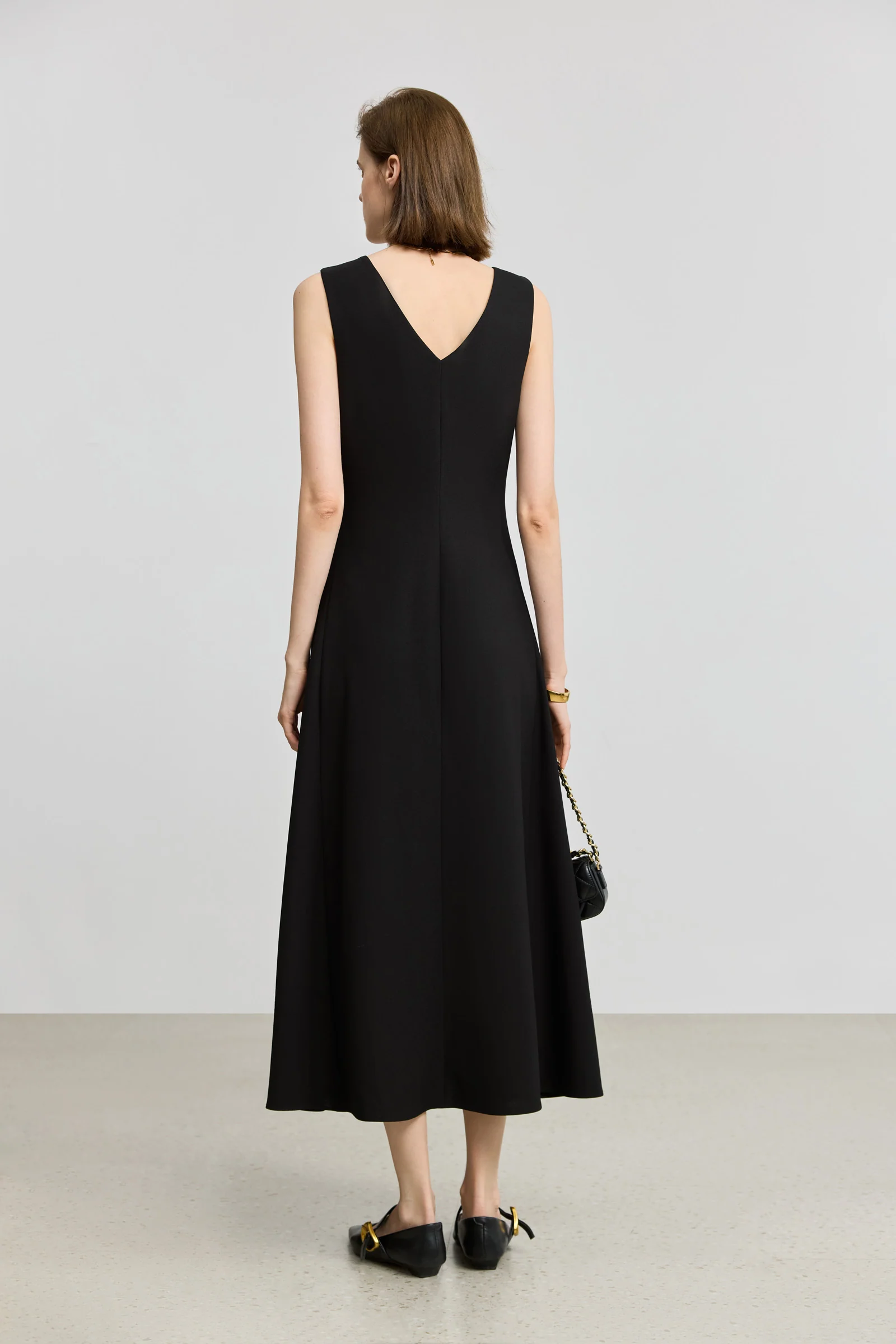 LILY Bias-Cut 4-Way Stretch Fitted Dress - Image 8
