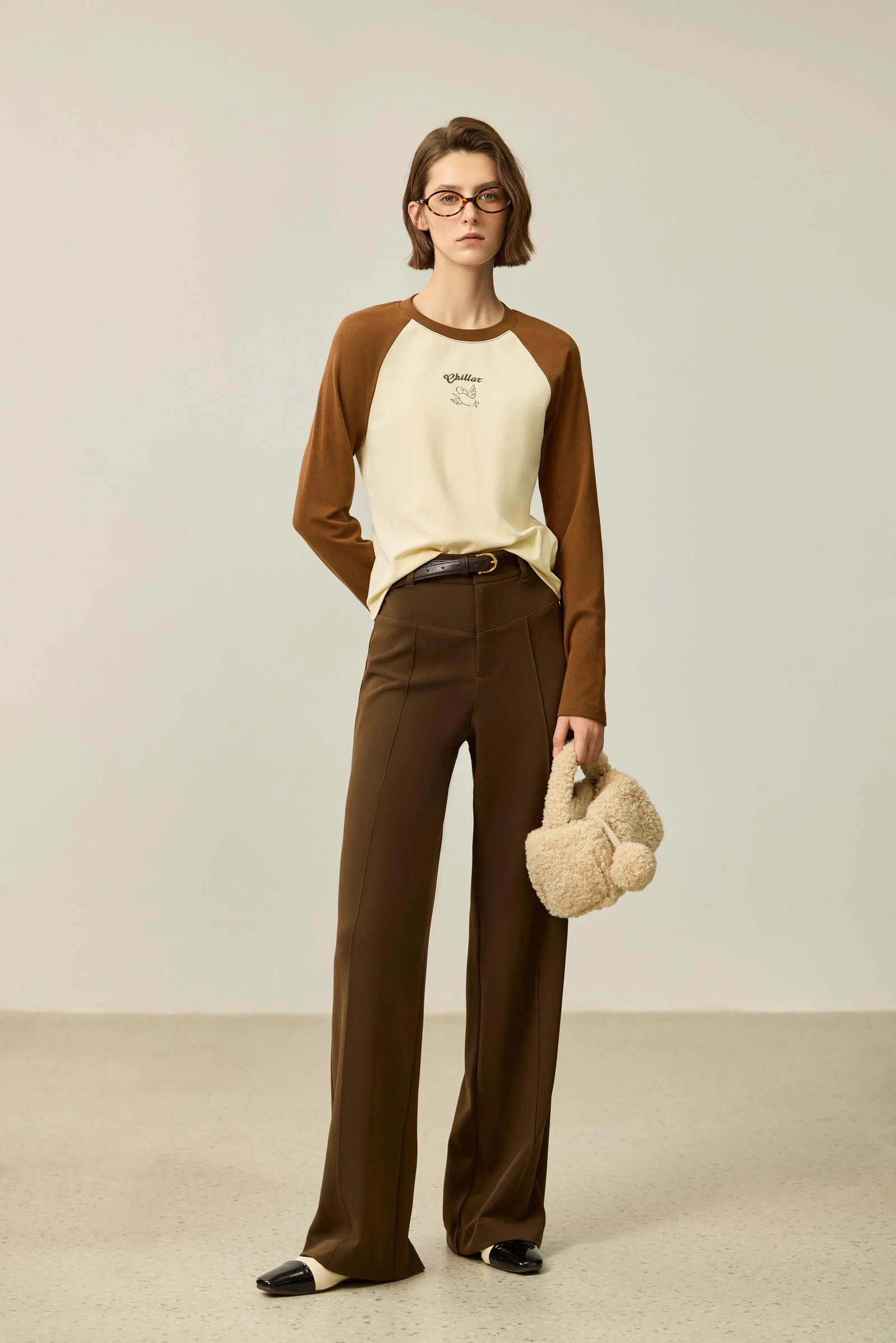 LILY Capybara Raglan Sleeve Sweater - Image 3