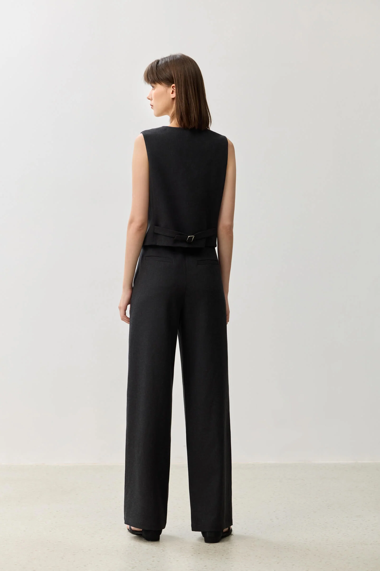 LILY Chic Waist Slimming Vest - Image 14
