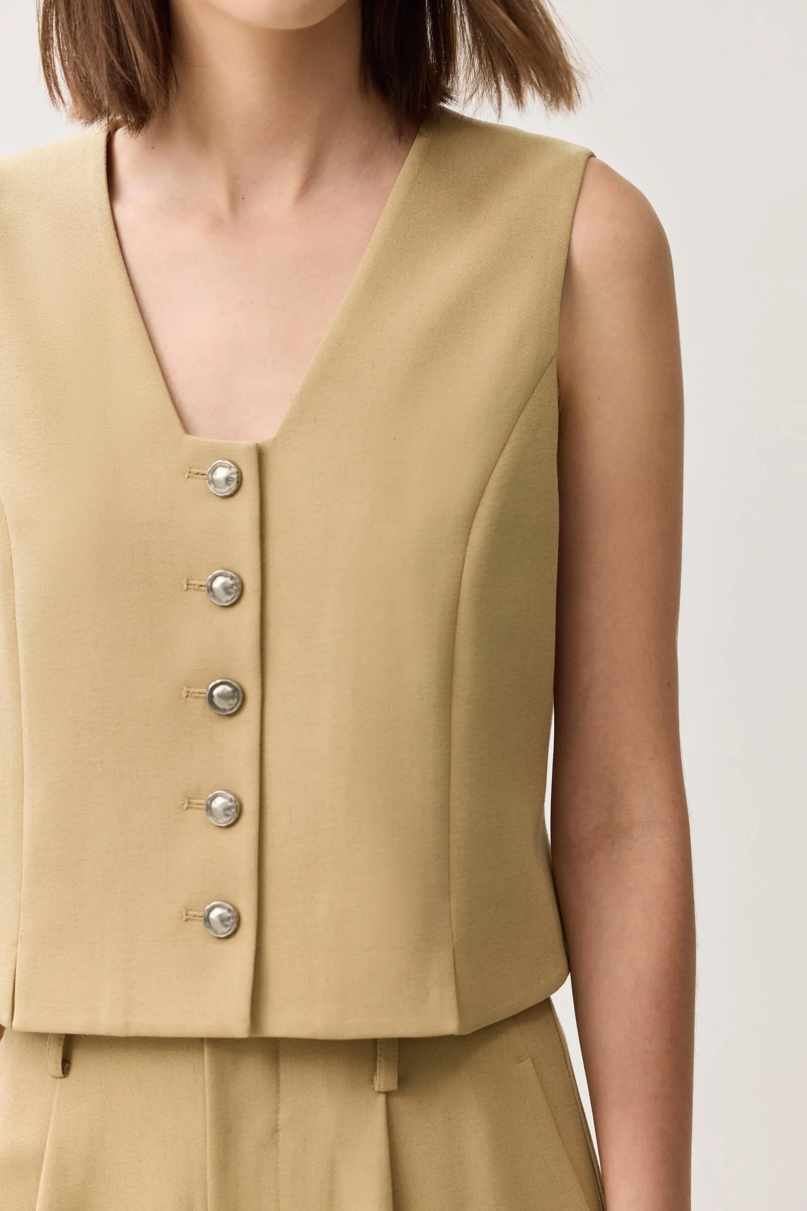 LILY Chic Waist Slimming Vest - Image 8
