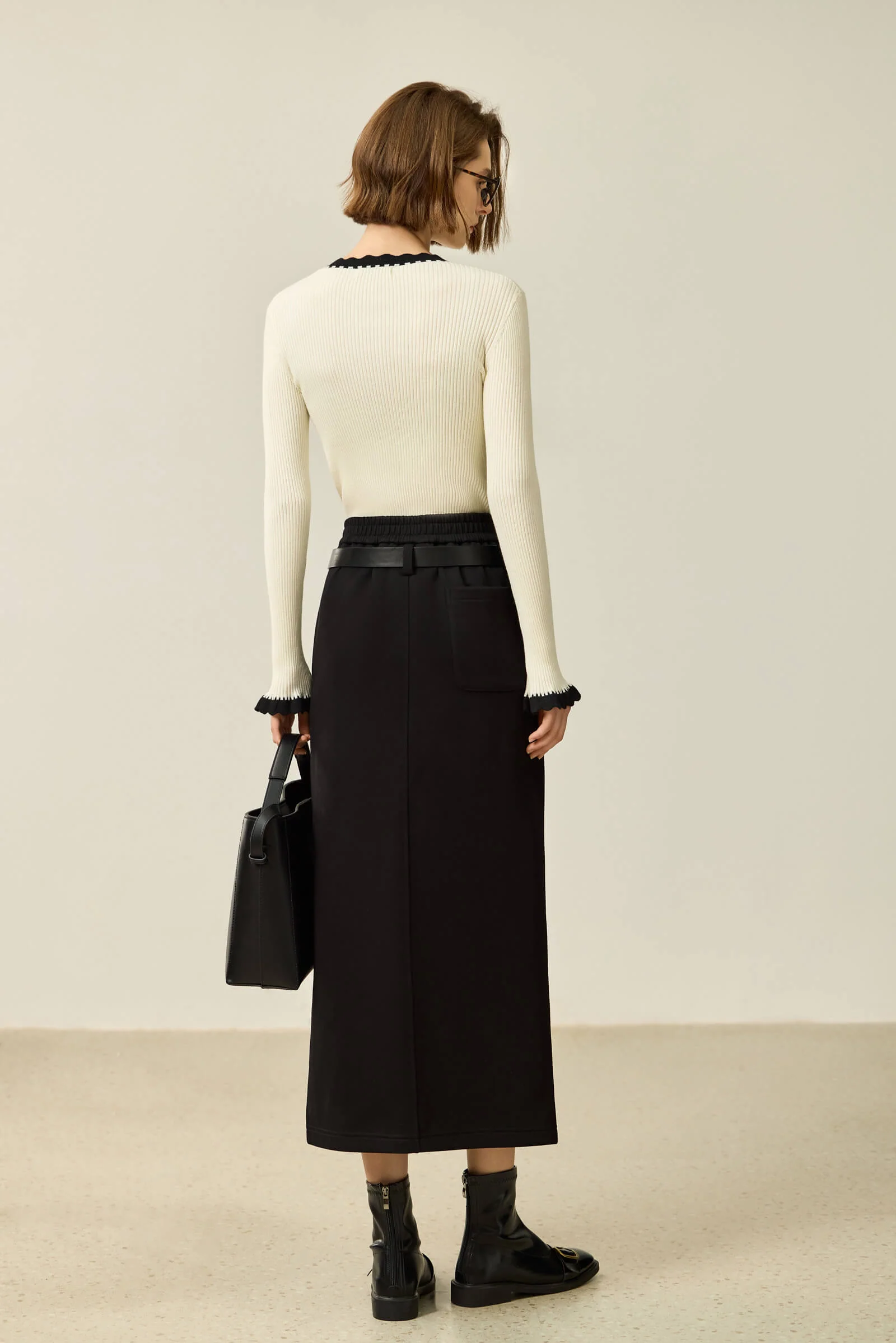 LILY Color-Block Ruffle Collar Fitted Sweater - Image 11
