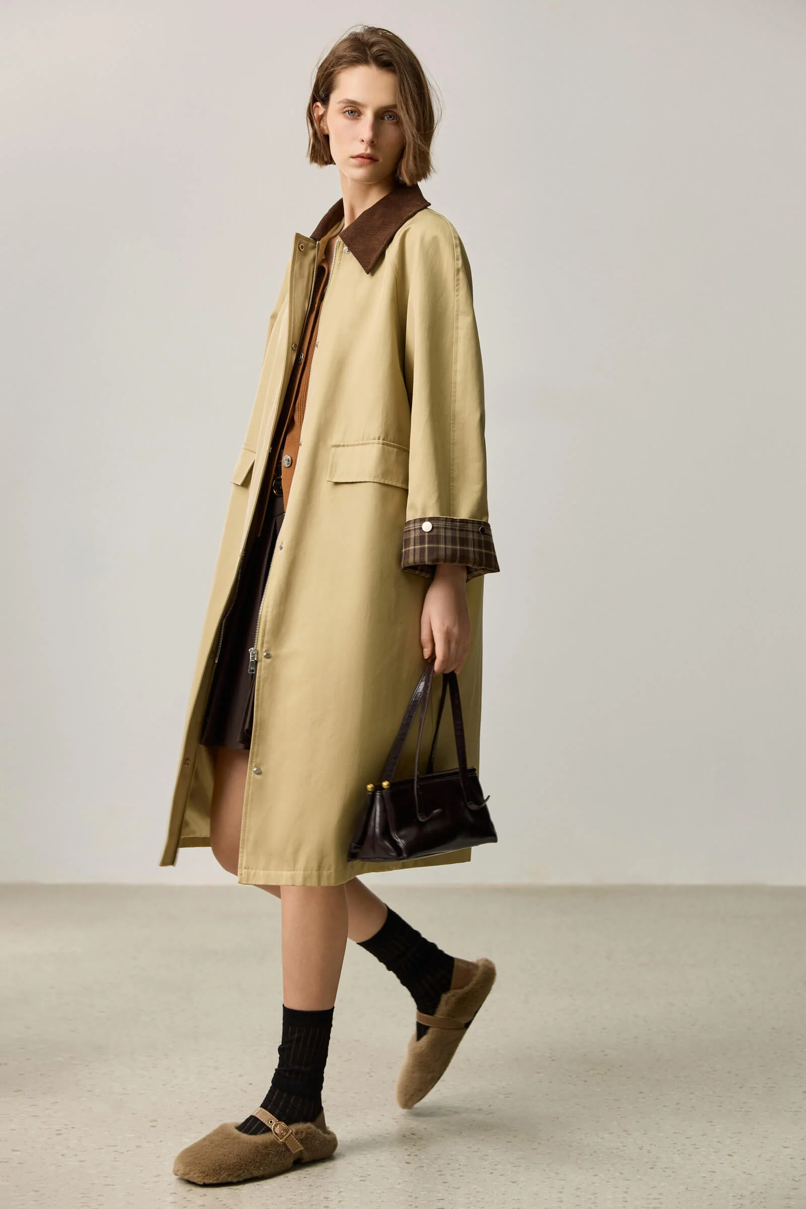 LILY Contrast-Collar Classic Trench Coat - Image 5