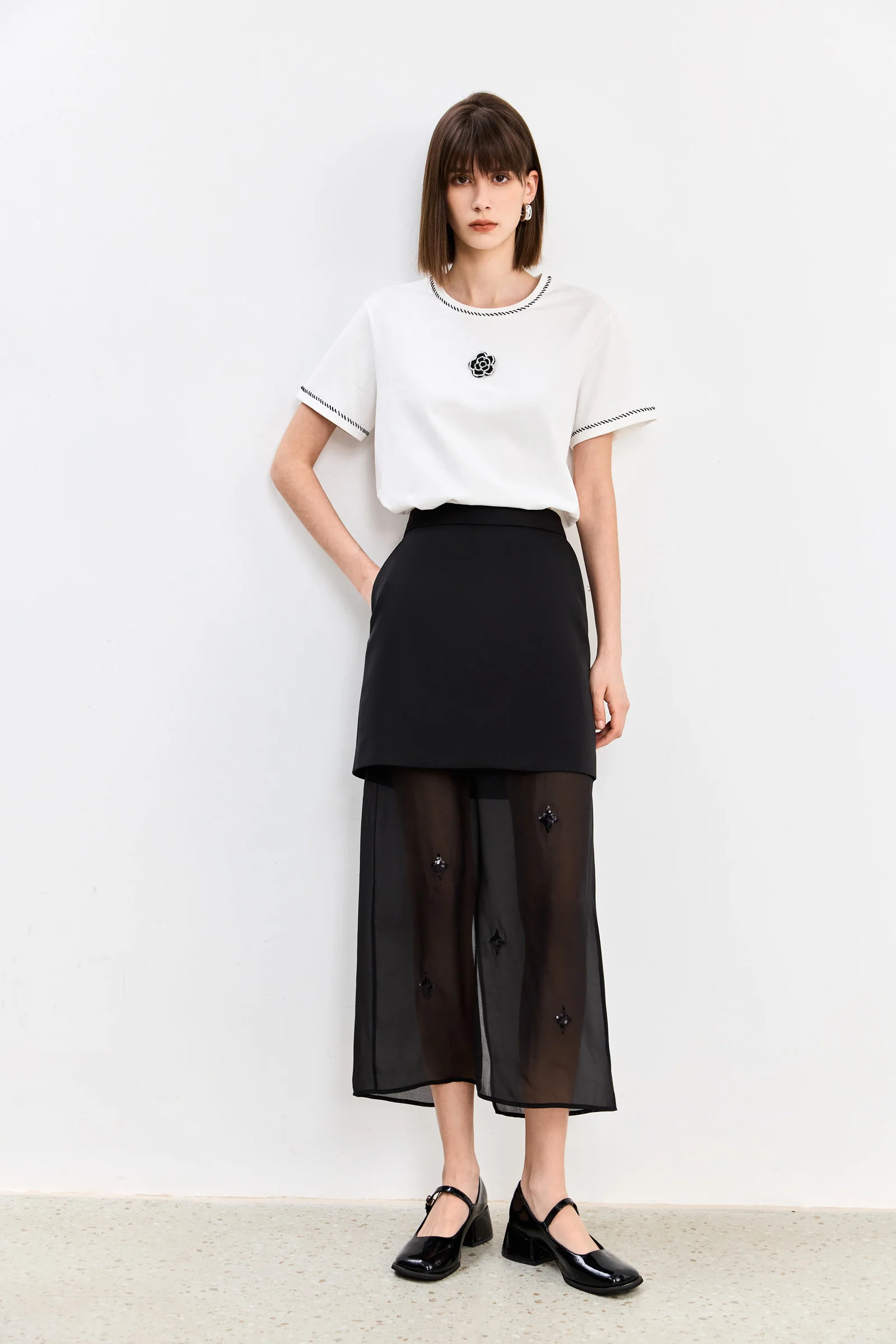 LILY Cotton Beaded Graphic Tee - Image 6