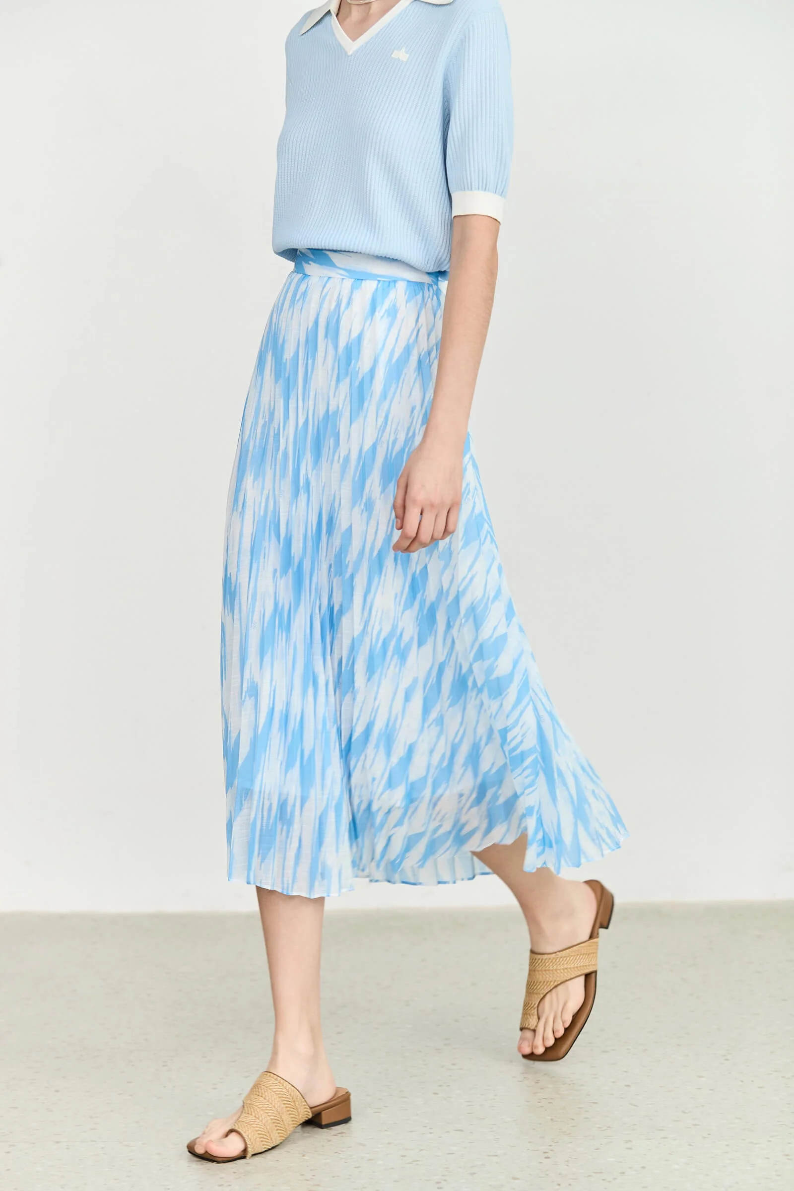 LILY Design Print Half Skirt - Image 6