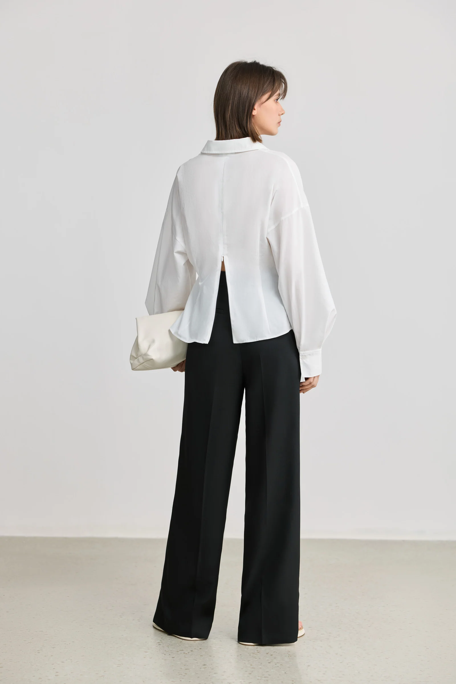 LILY Design Waist-Cinching White Pullover - Image 4