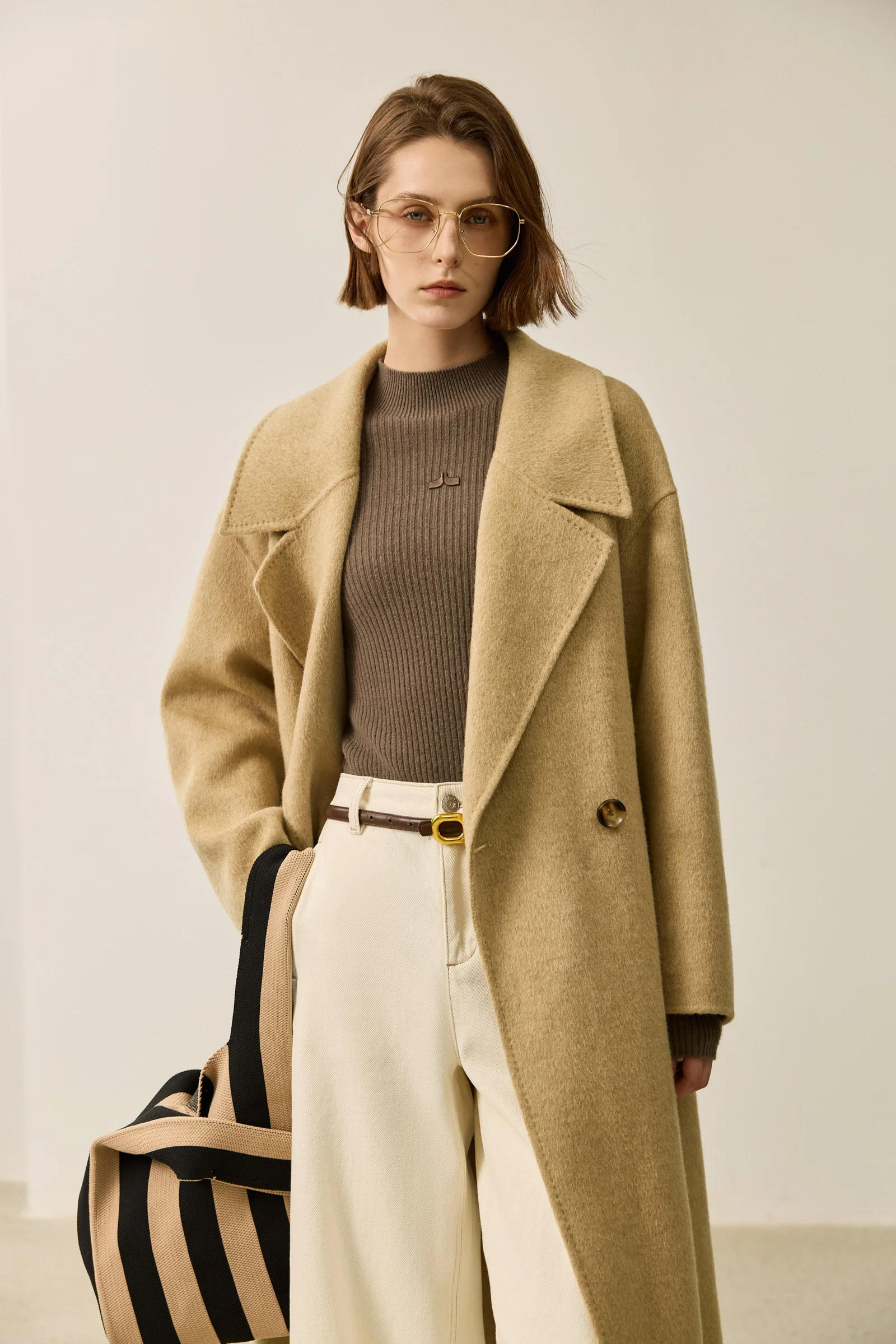 LILY Double-Faced Wool Coat - Image 16