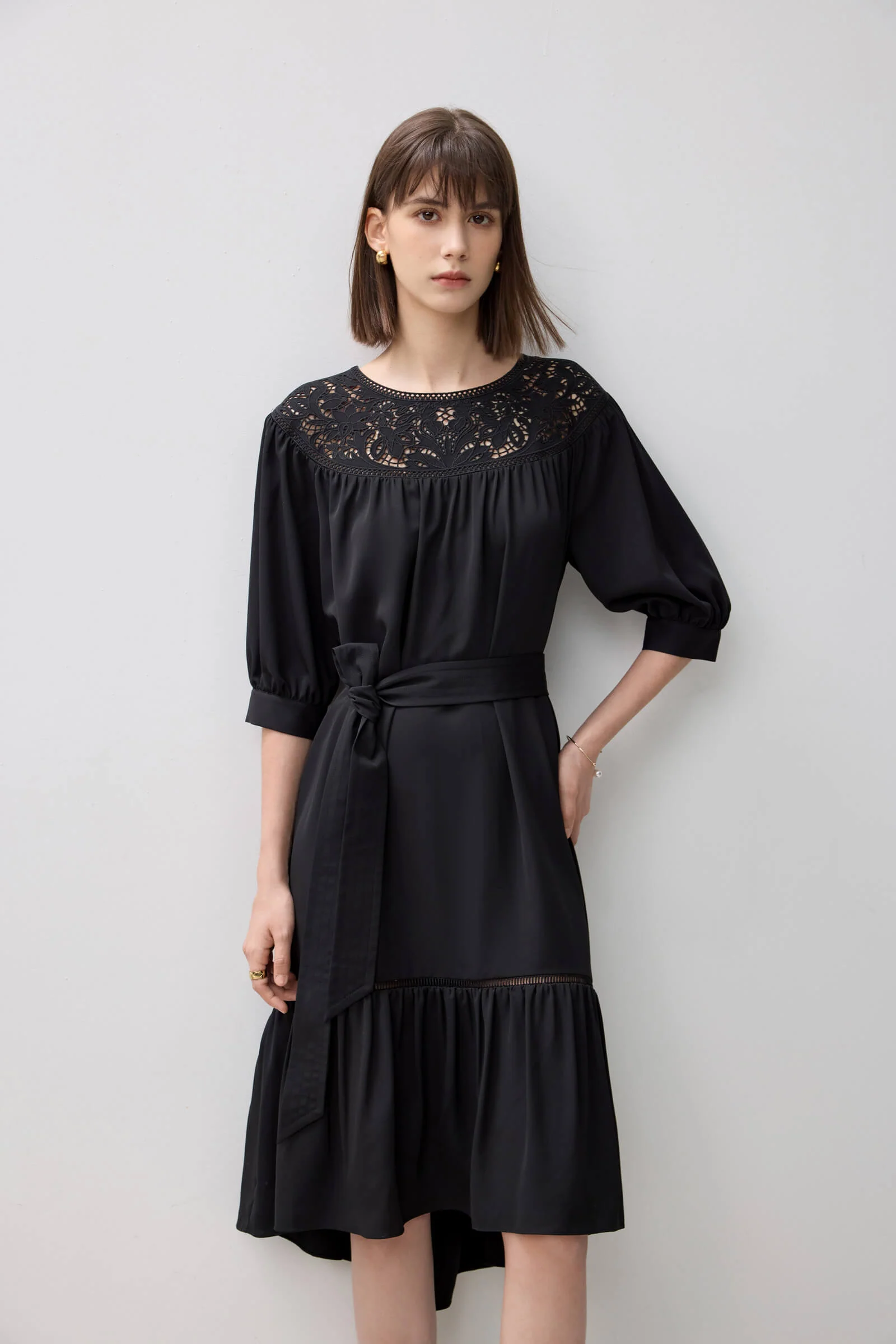 LILY Elegant Lace Comfortable Dress - Image 5