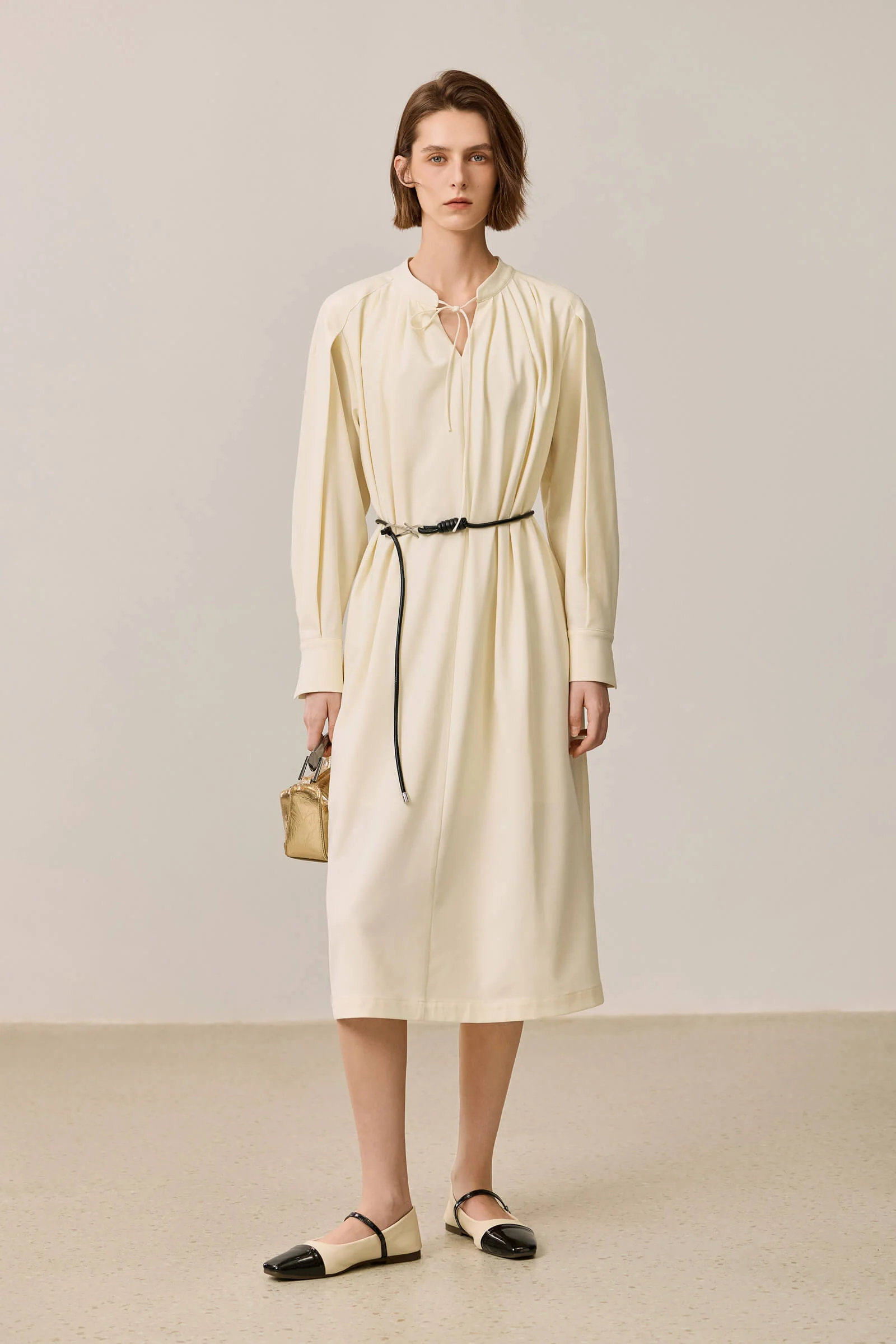 LILY Elegant V-Neck Tie-Neck Long Sleeve Dress