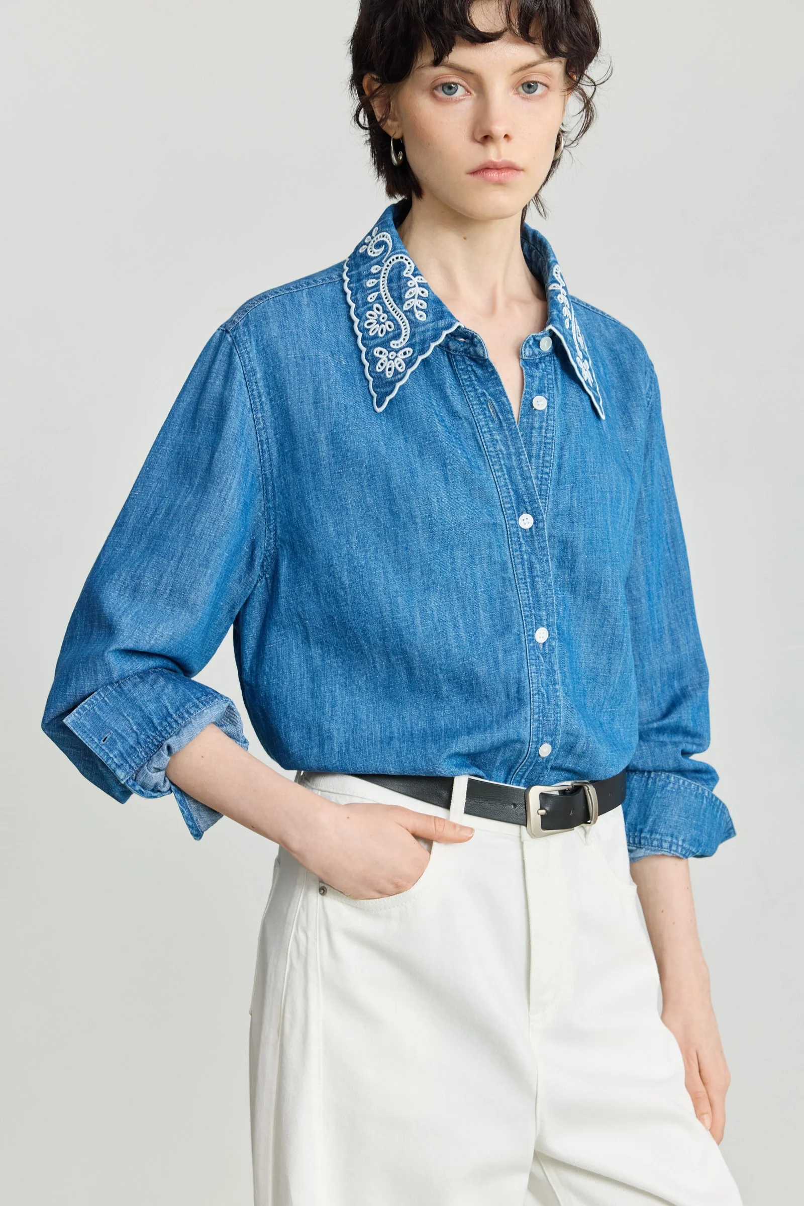 LILY Embroidered Denim Jacket - Image 5