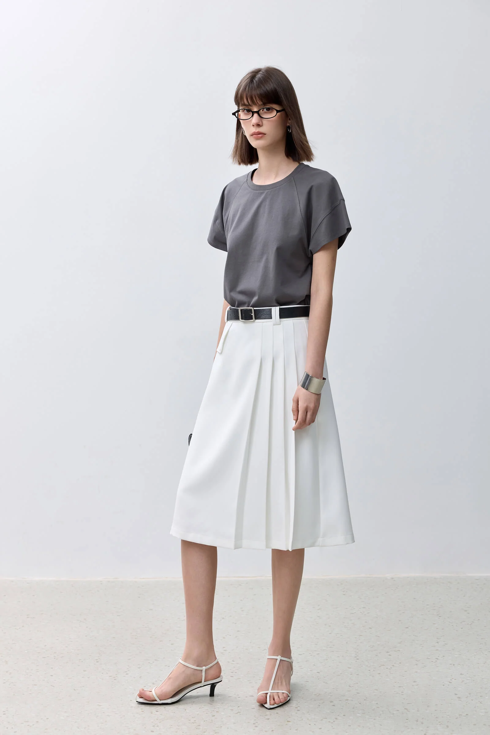 LILY Everyday Basic Versatile Short-Sleeve T-Shirt - Image 10
