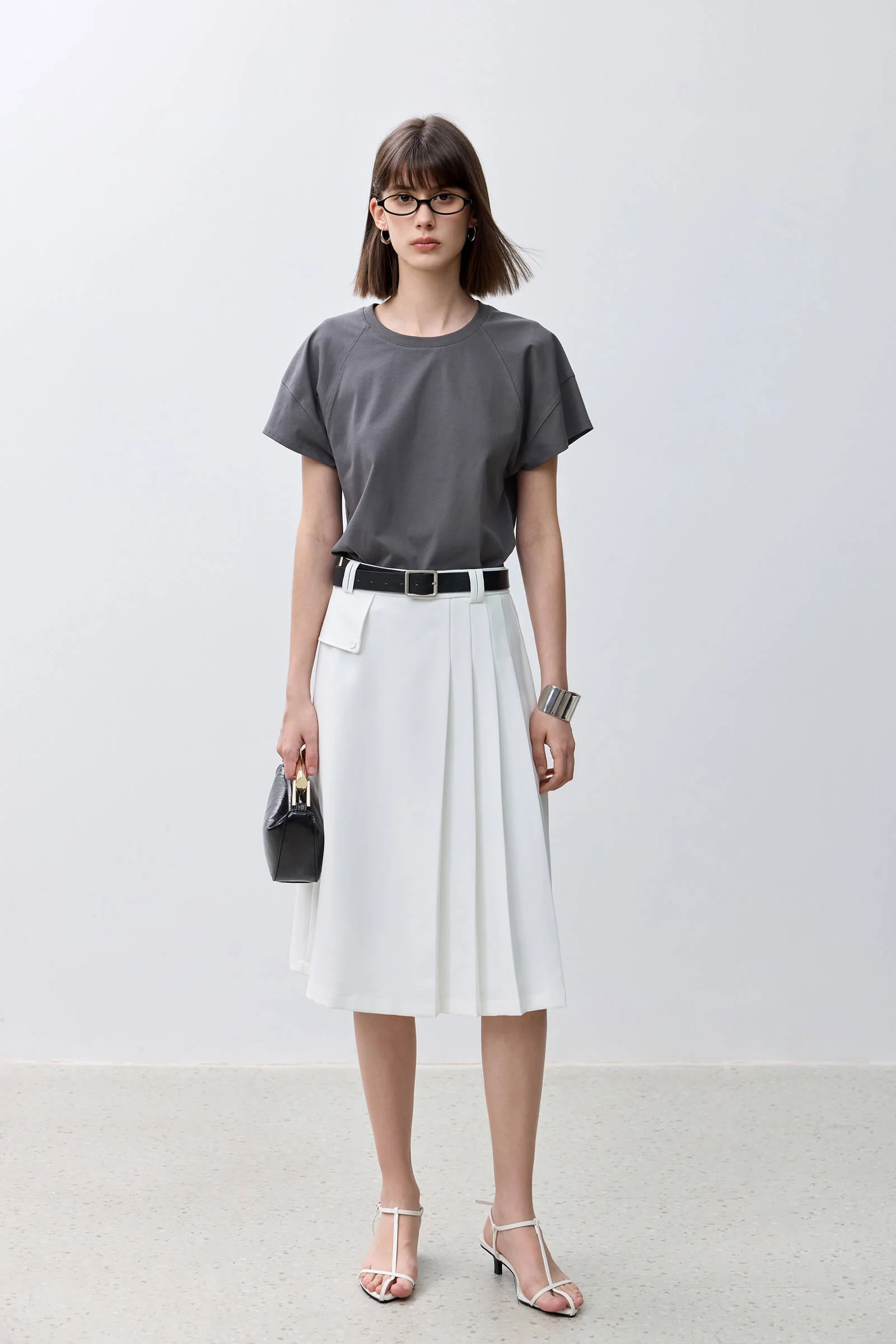 LILY Everyday Basic Versatile Short-Sleeve T-Shirt - Image 9