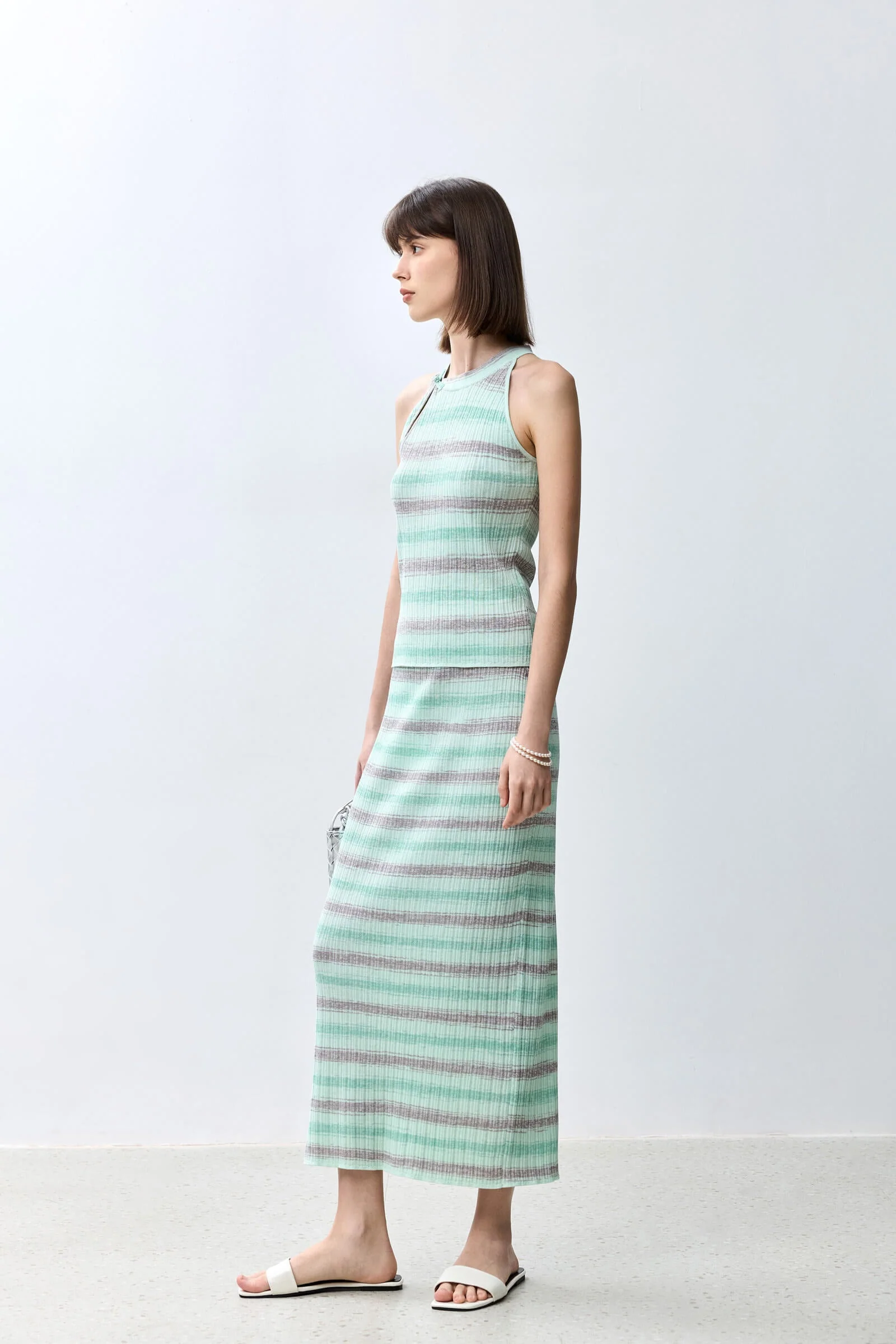 LILY Fashionable Striped Chic Knit Tank Top - Image 4
