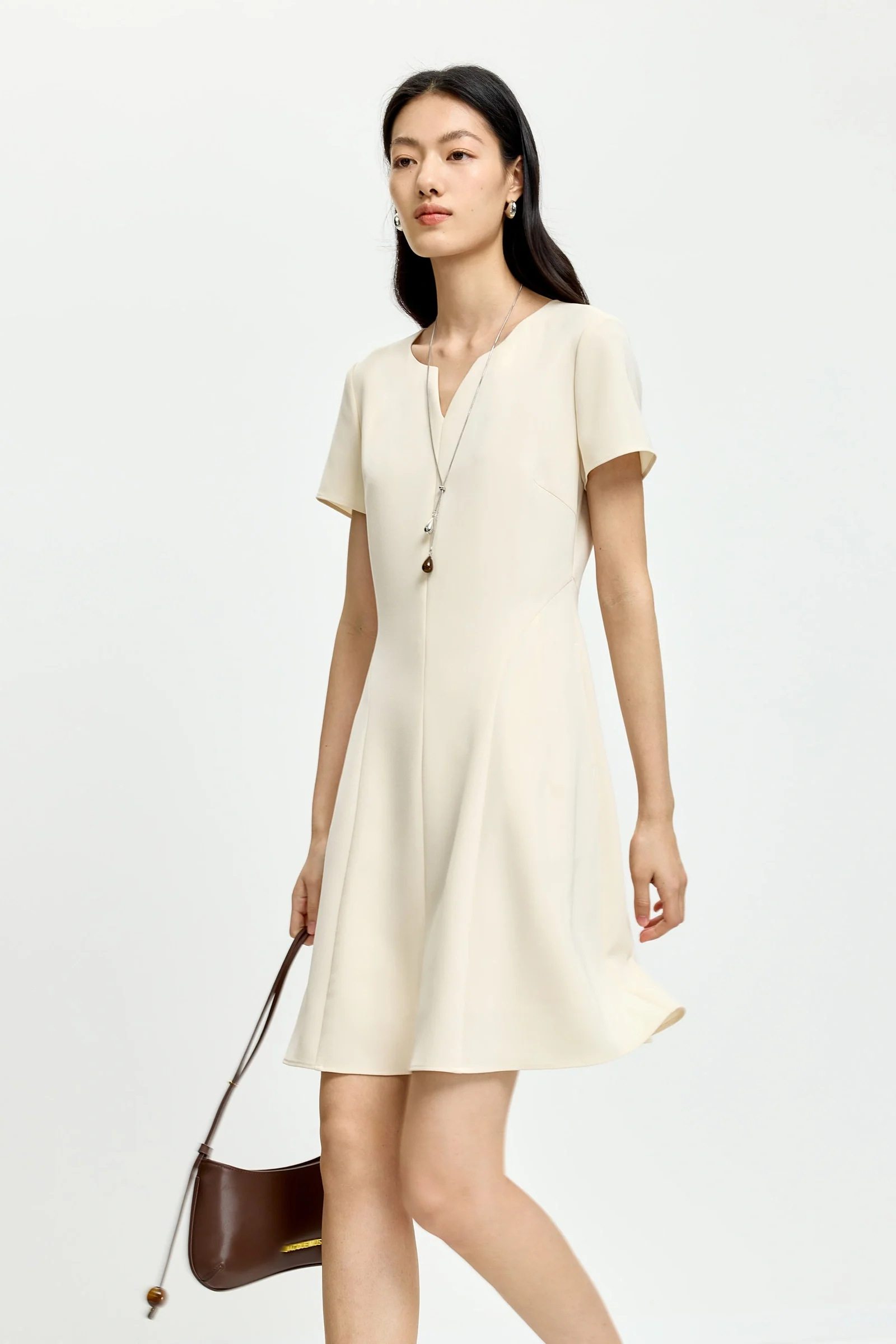 LILY Fitted V-Neck Knit Dress - Image 13