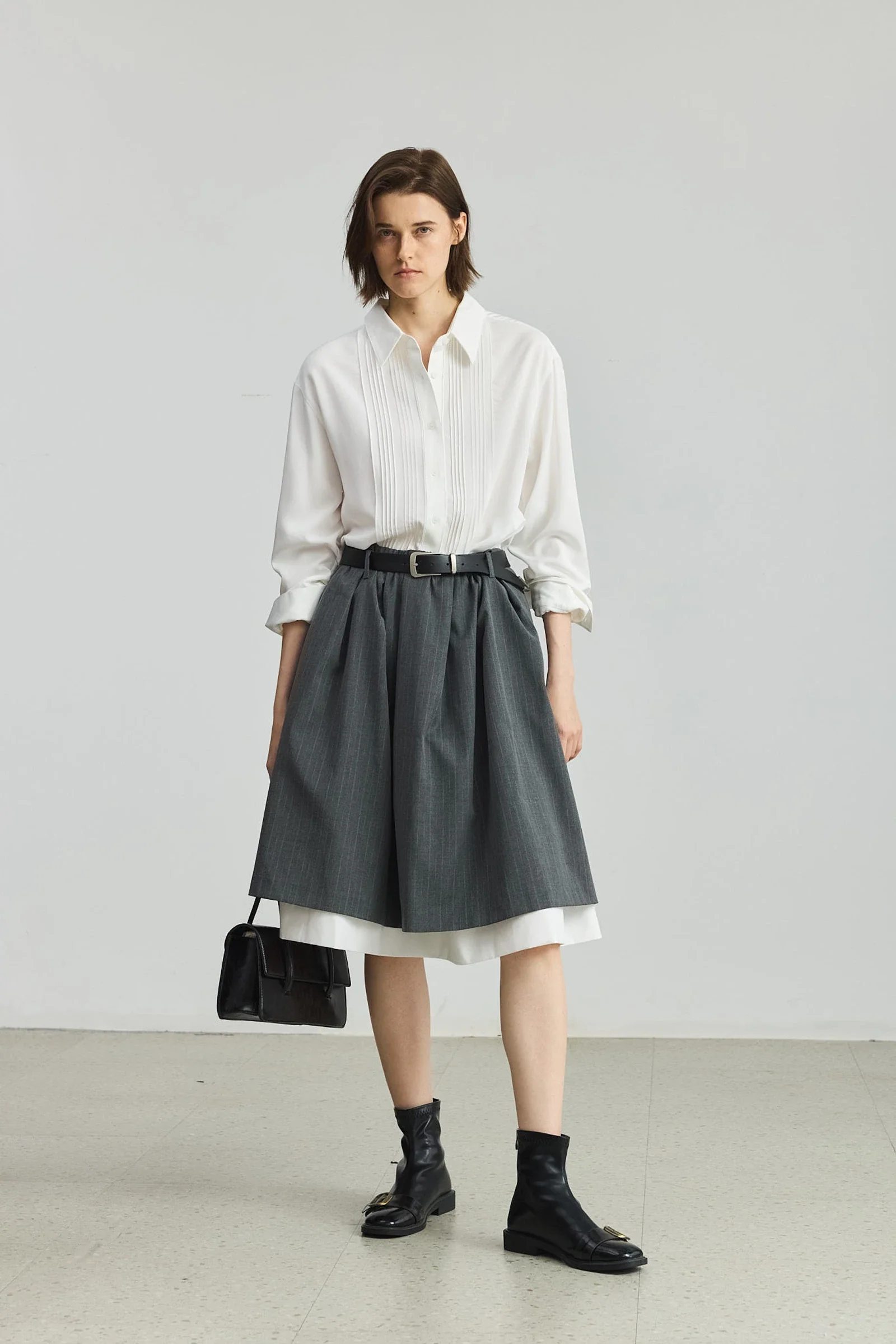 LILY Pleated White Shirt Jacket - Image 3