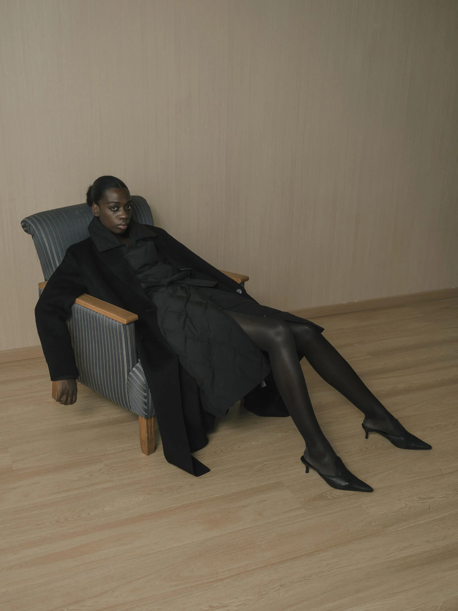 LILY Full Wool Long Coat - Image 3
