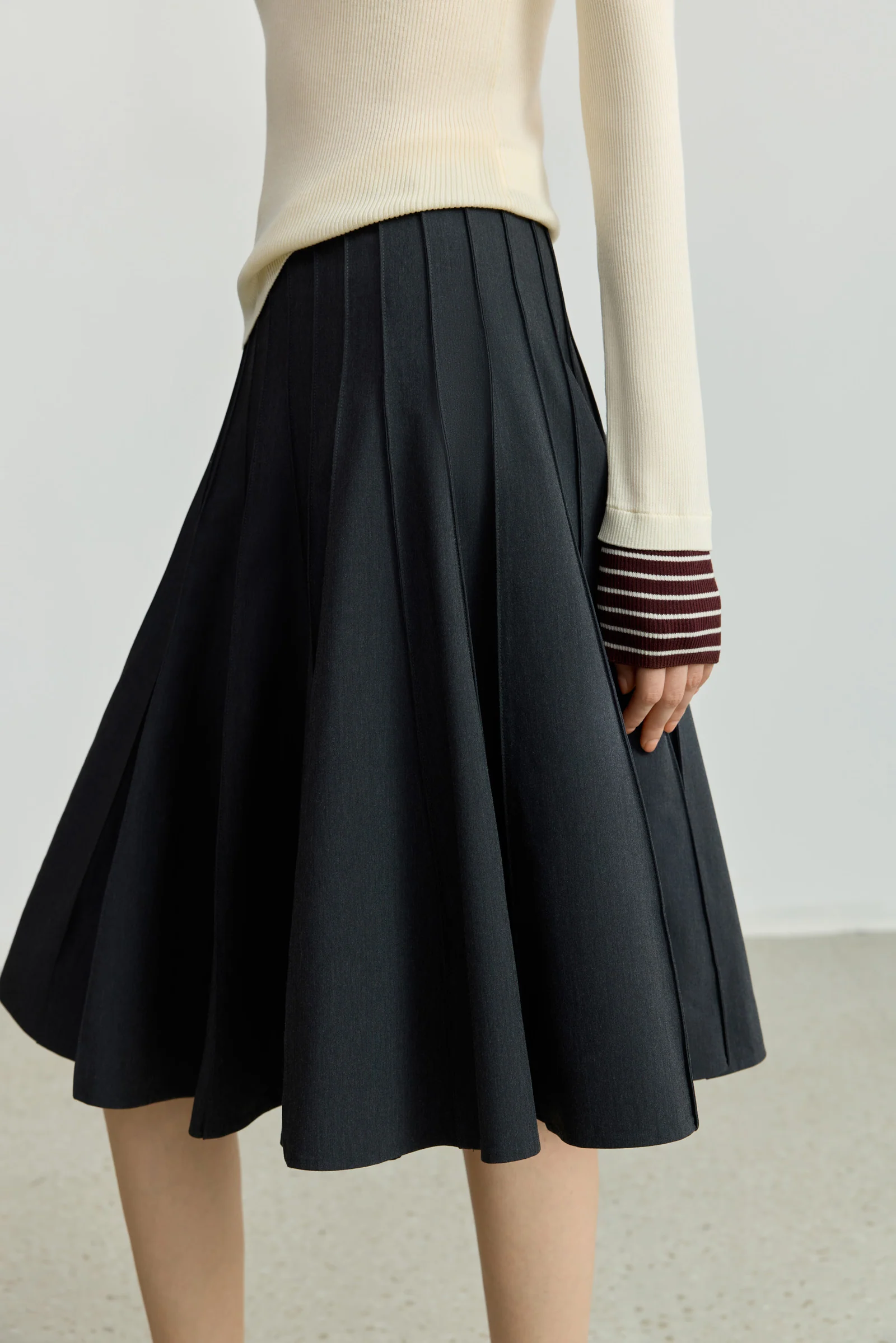 LILY Grey-Toned Preppy High-Waisted Pleated Mini Skirt - Image 8