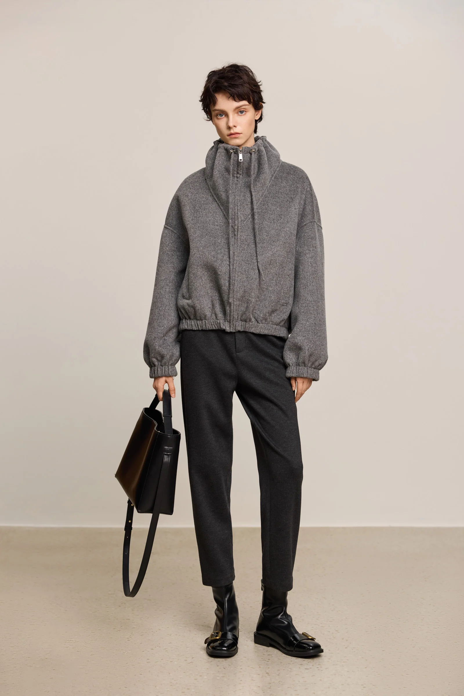 LILY Lambswool Petal Collar Wool Coat - Image 5