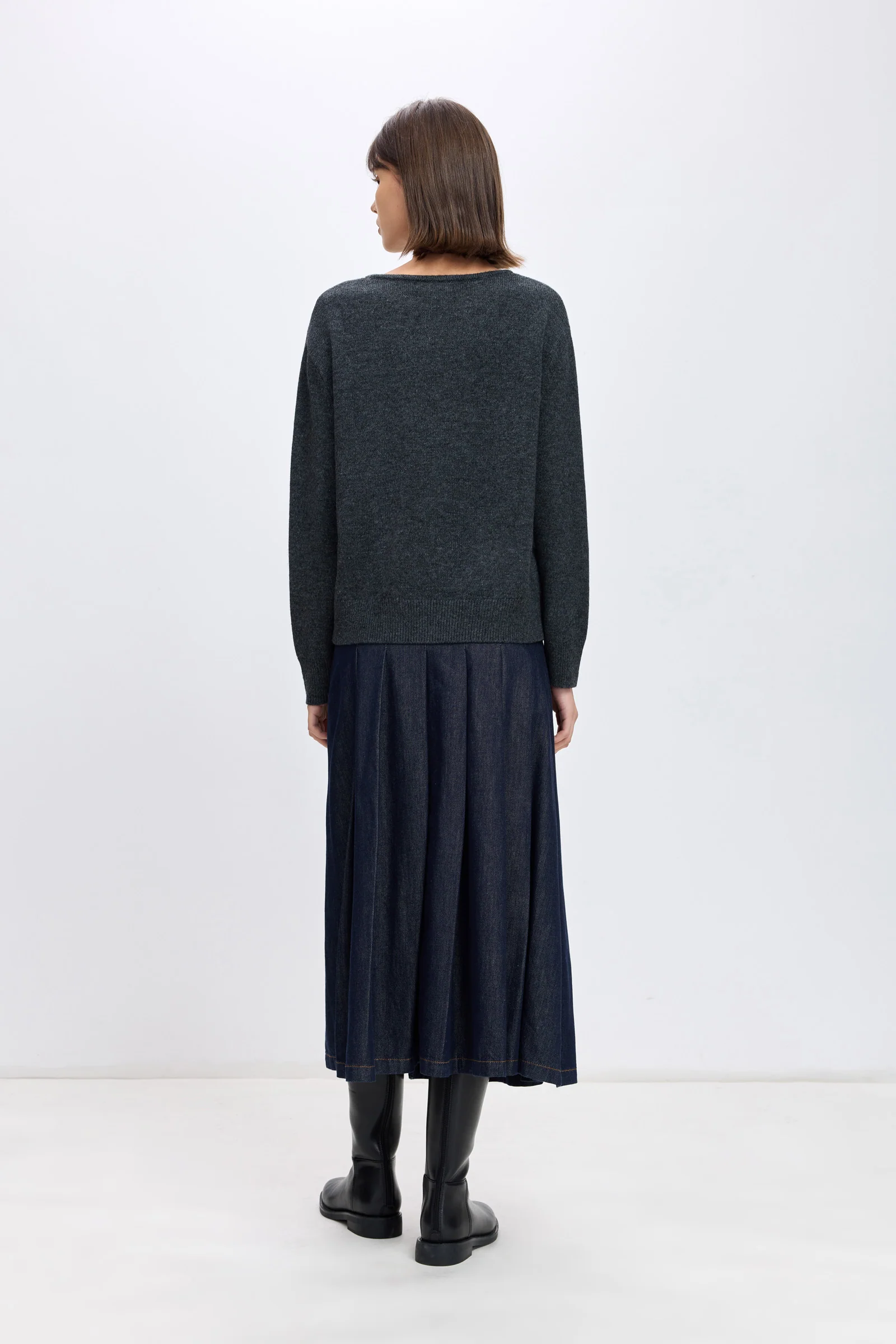 LILY Lenzing Cotton-Blend Asymmetric Pleated Skirt - Image 4