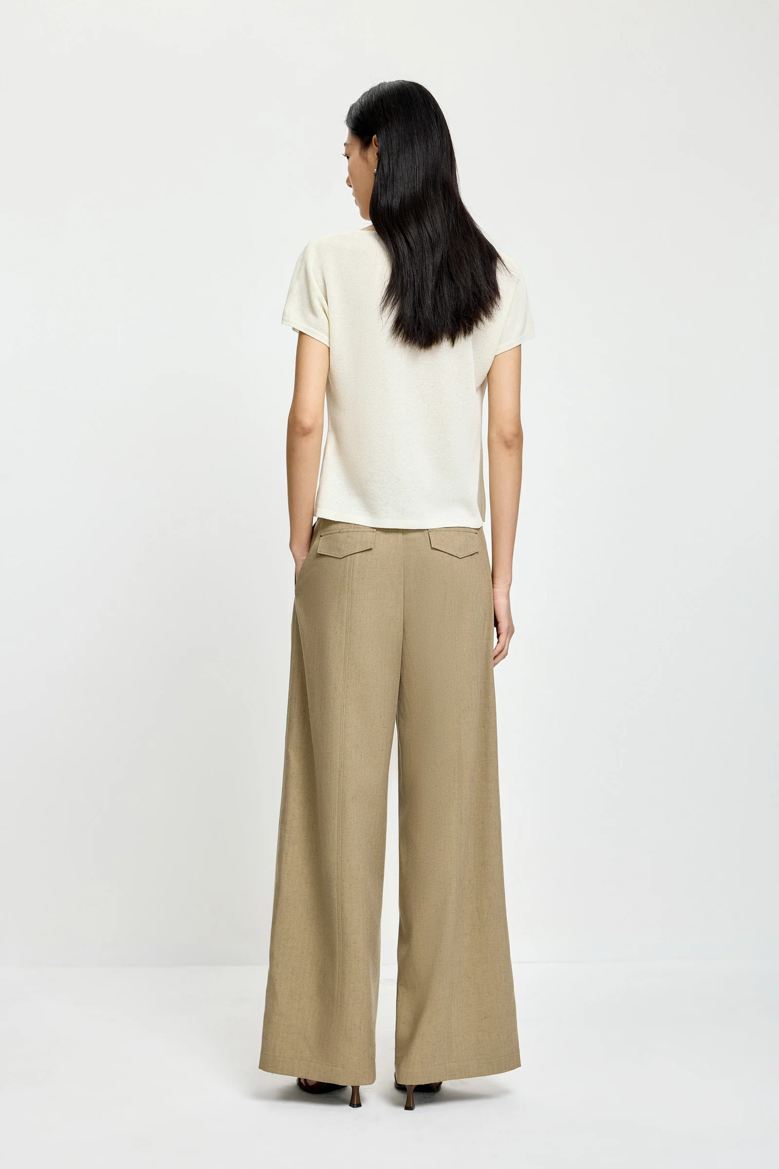 LILY Linen-Blend Draped Collar Knit Top - Image 3