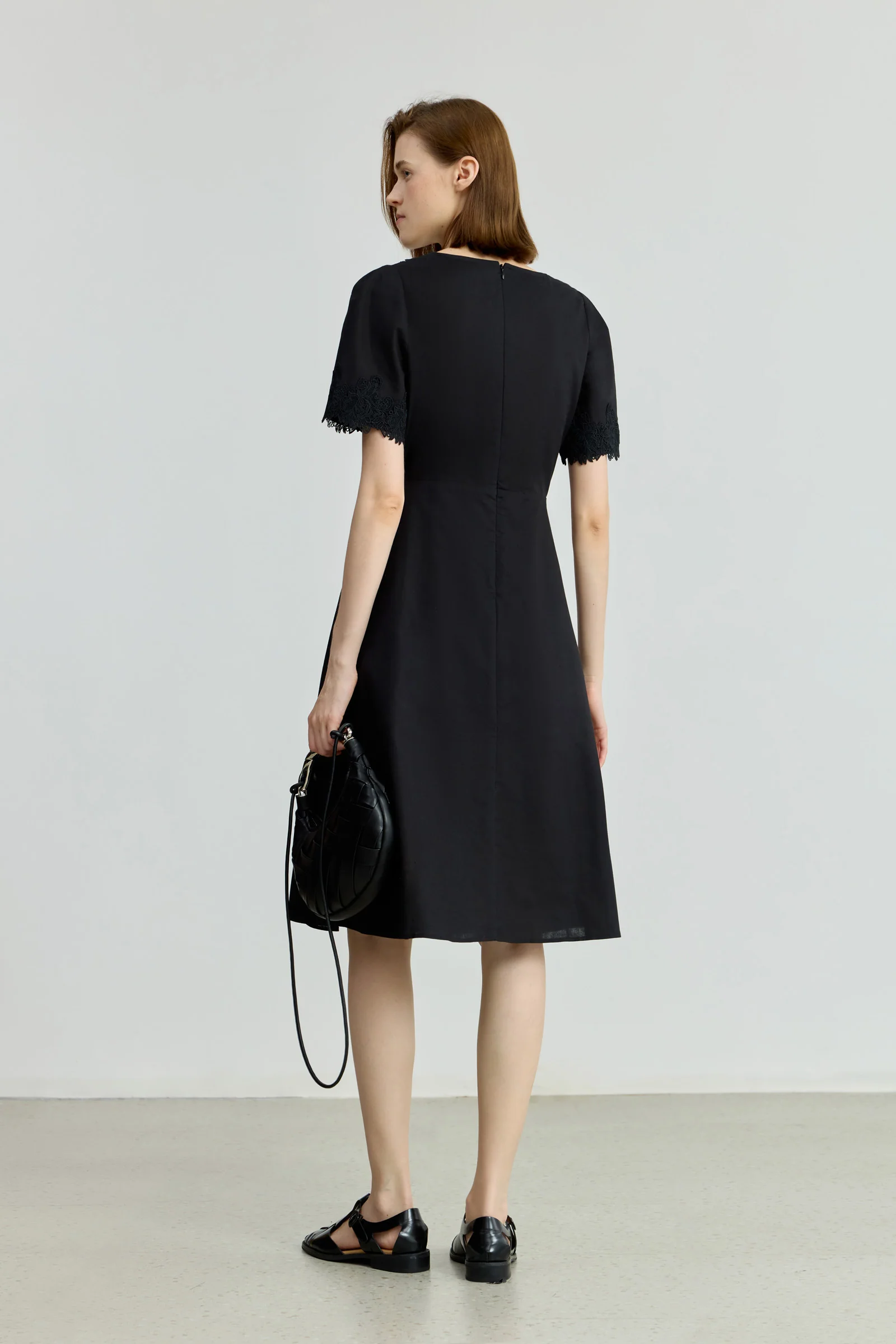 LILY Linen-Blend French Crochet Dress - Image 4