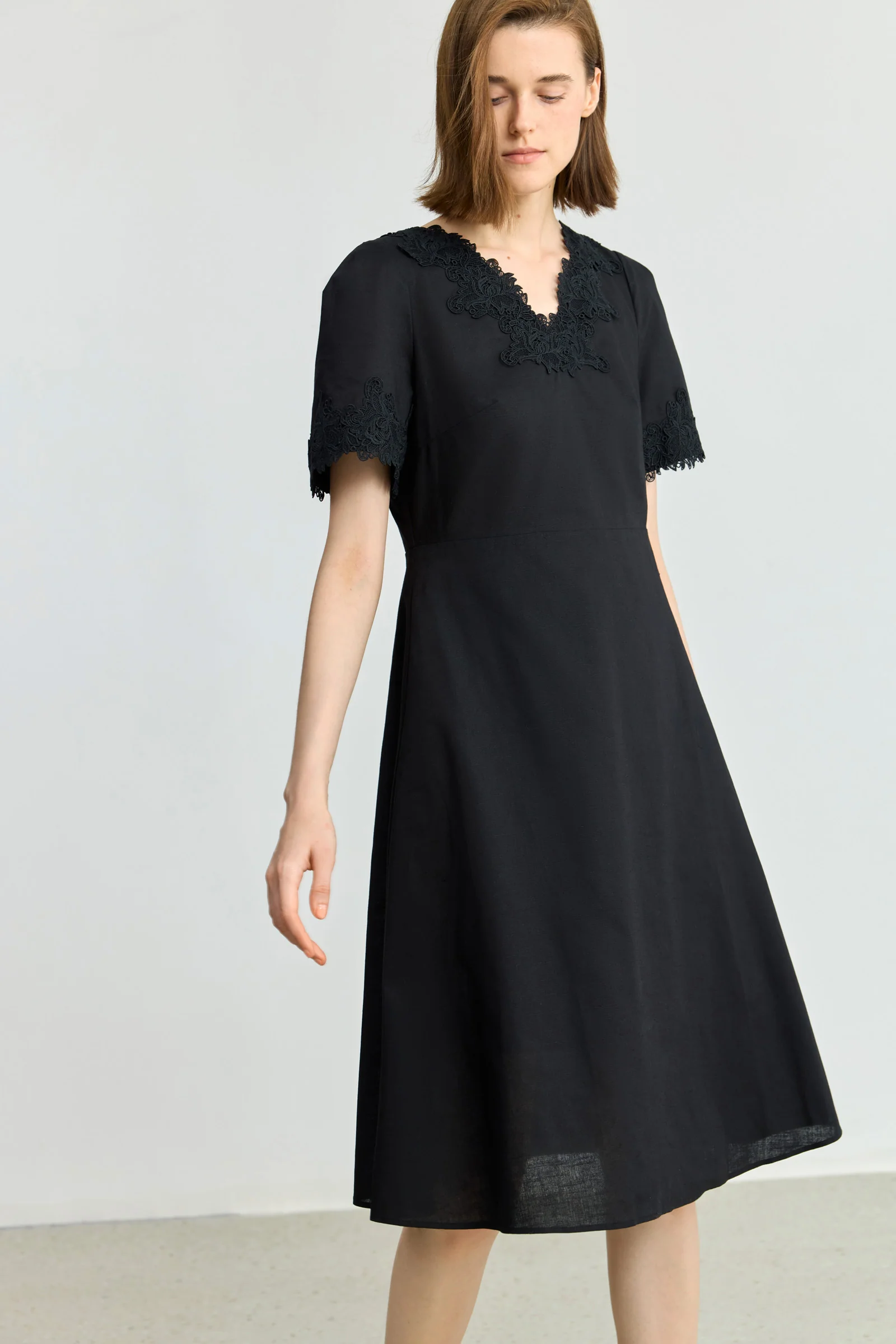LILY Linen-Blend French Crochet Dress - Image 5