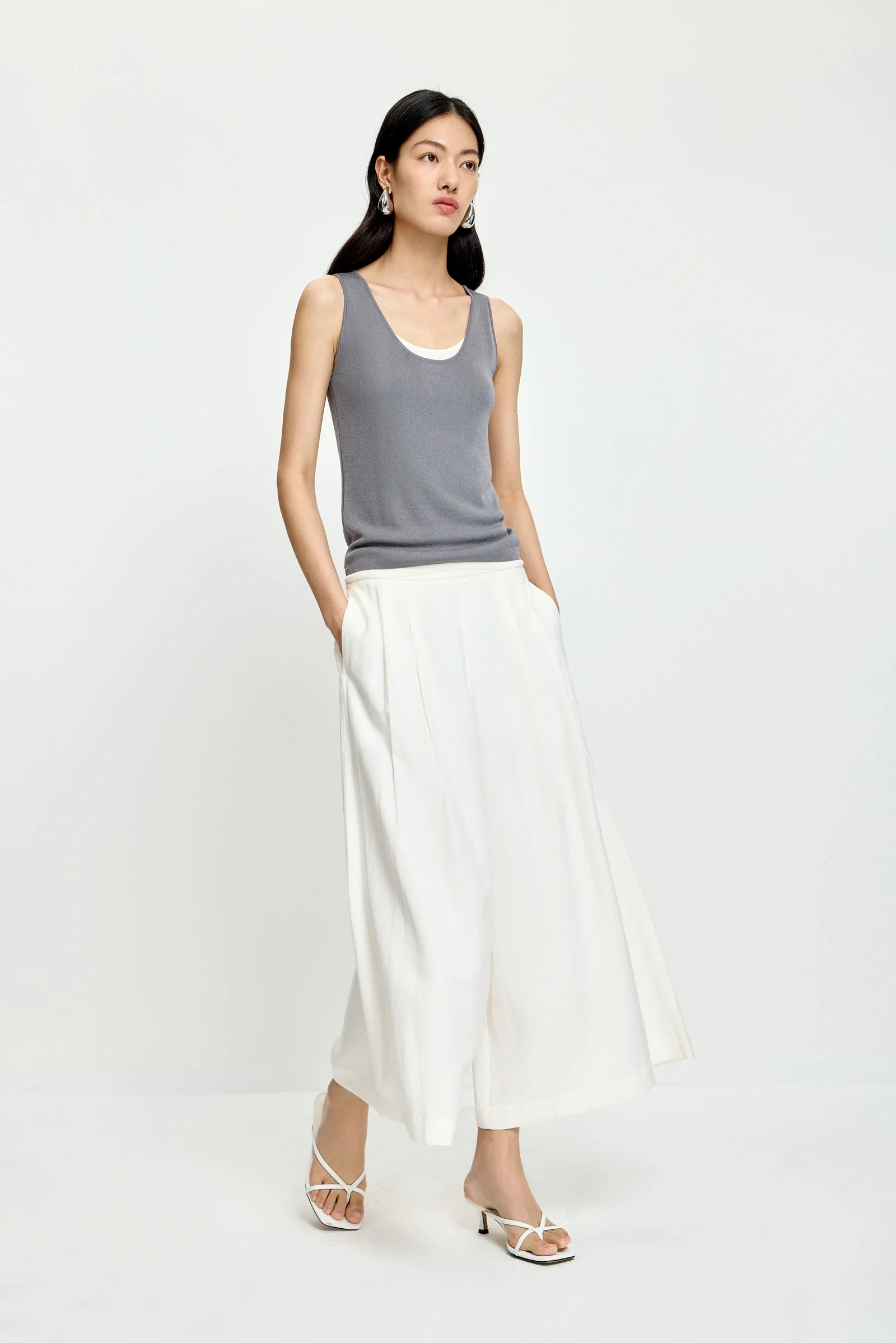 LILY Linen-Blend Wide-Leg Culottes - Image 3