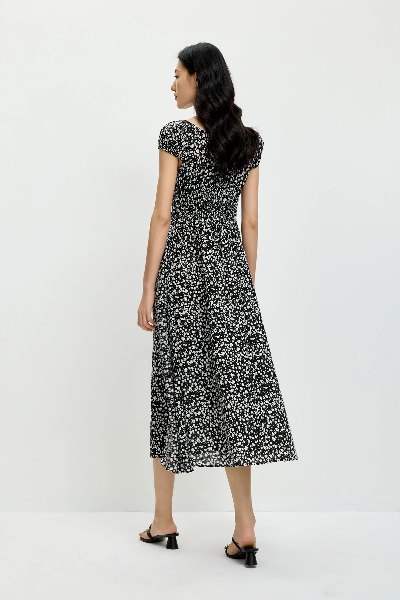 LILY Lyocell-Linen Tie-Waist Floral Dress - Image 4
