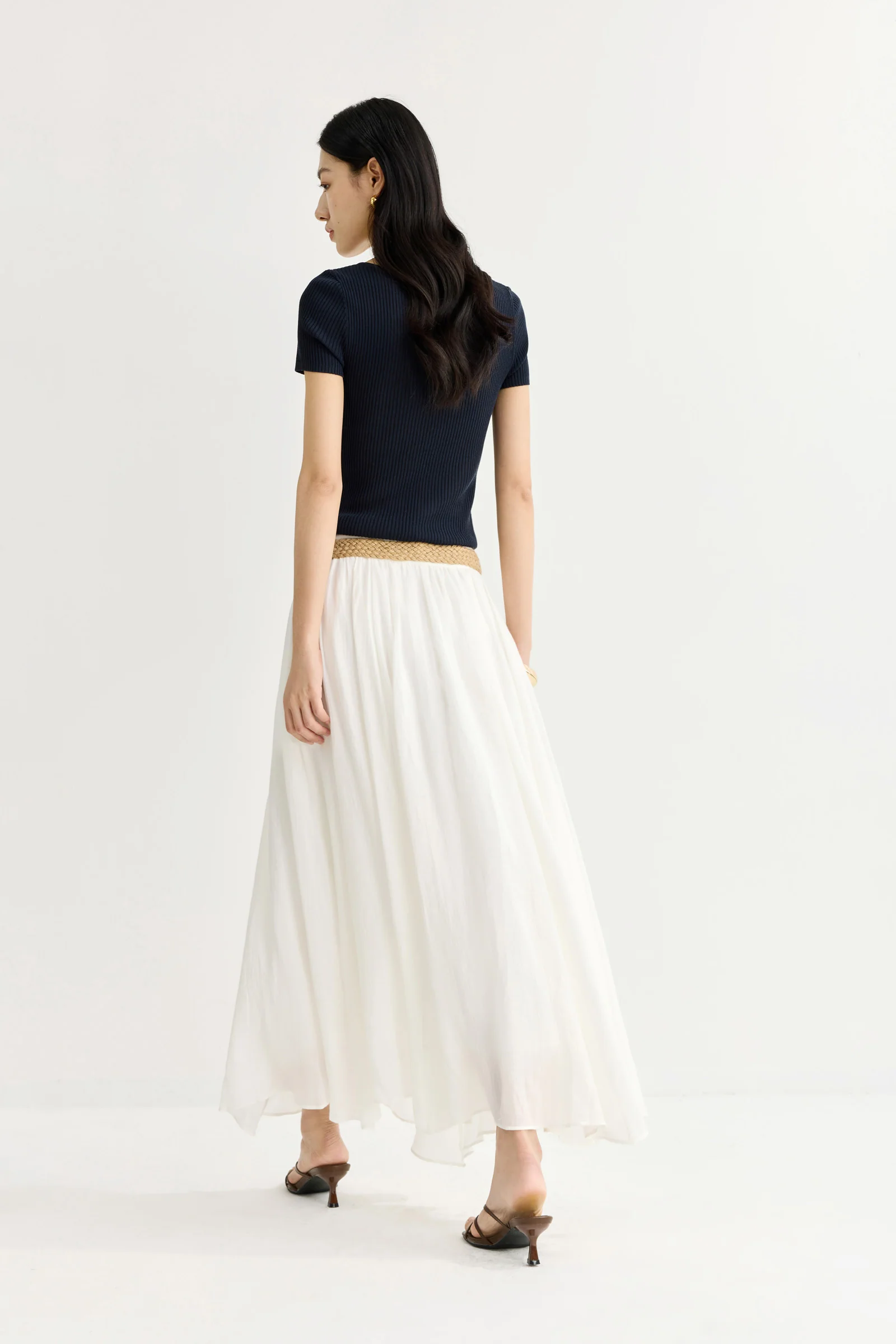 LILY Lyocell-Ramie Flowy Midi Skirt - Image 3