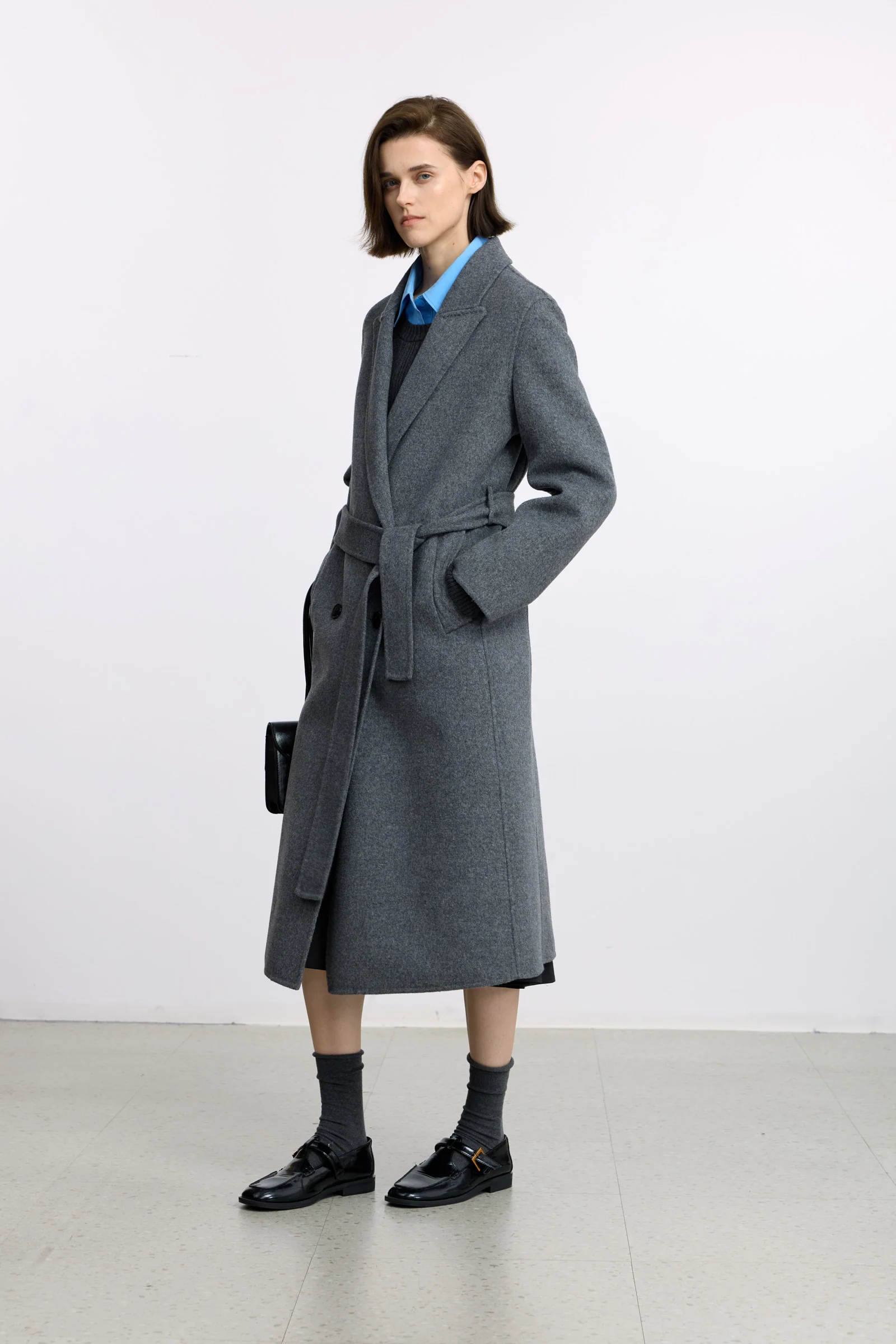 LILY Platinum 100% Wool Structured Coat - Image 11