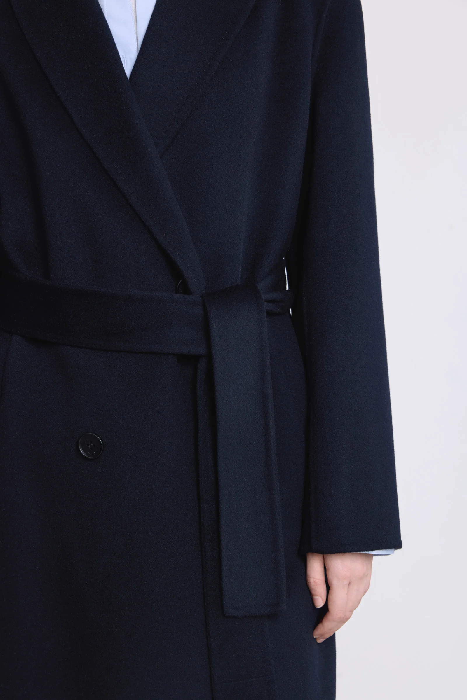 LILY Platinum 100% Wool Structured Coat - Image 23
