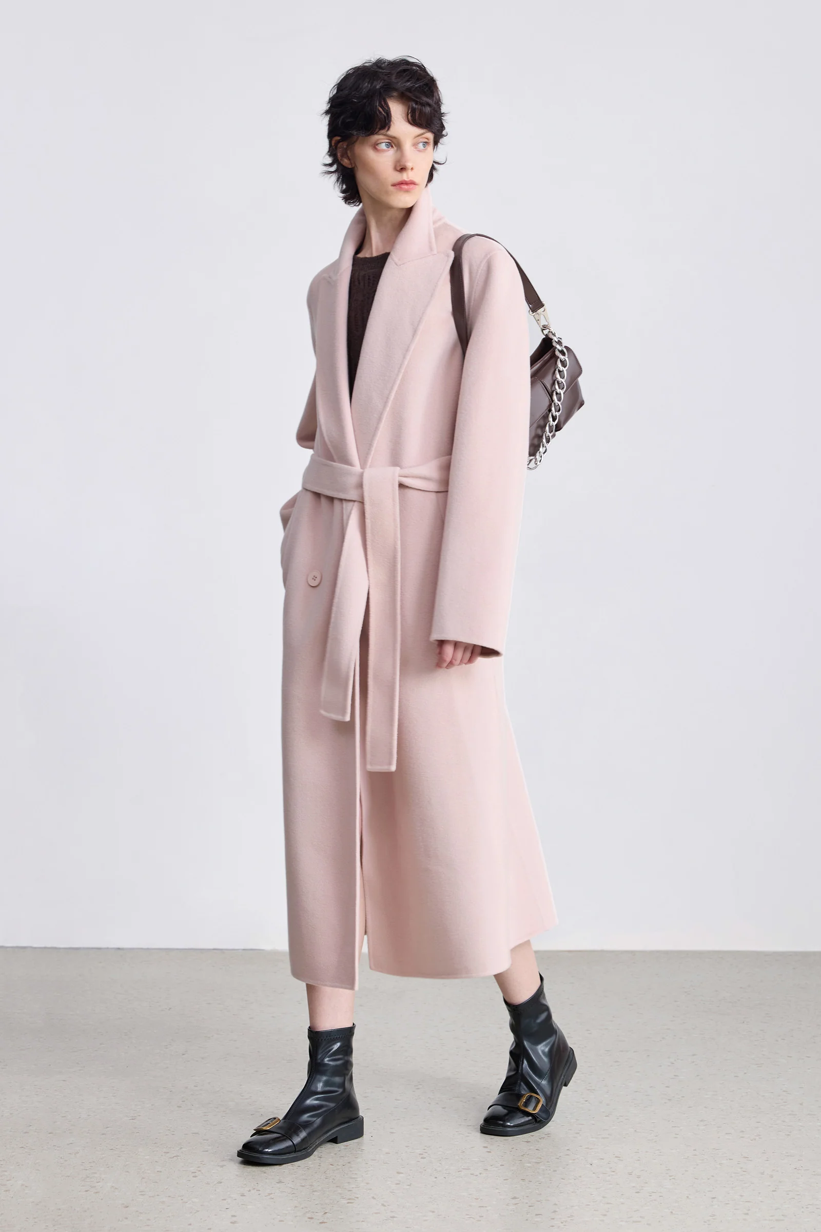 LILY Platinum 100% Wool Structured Coat - Image 29