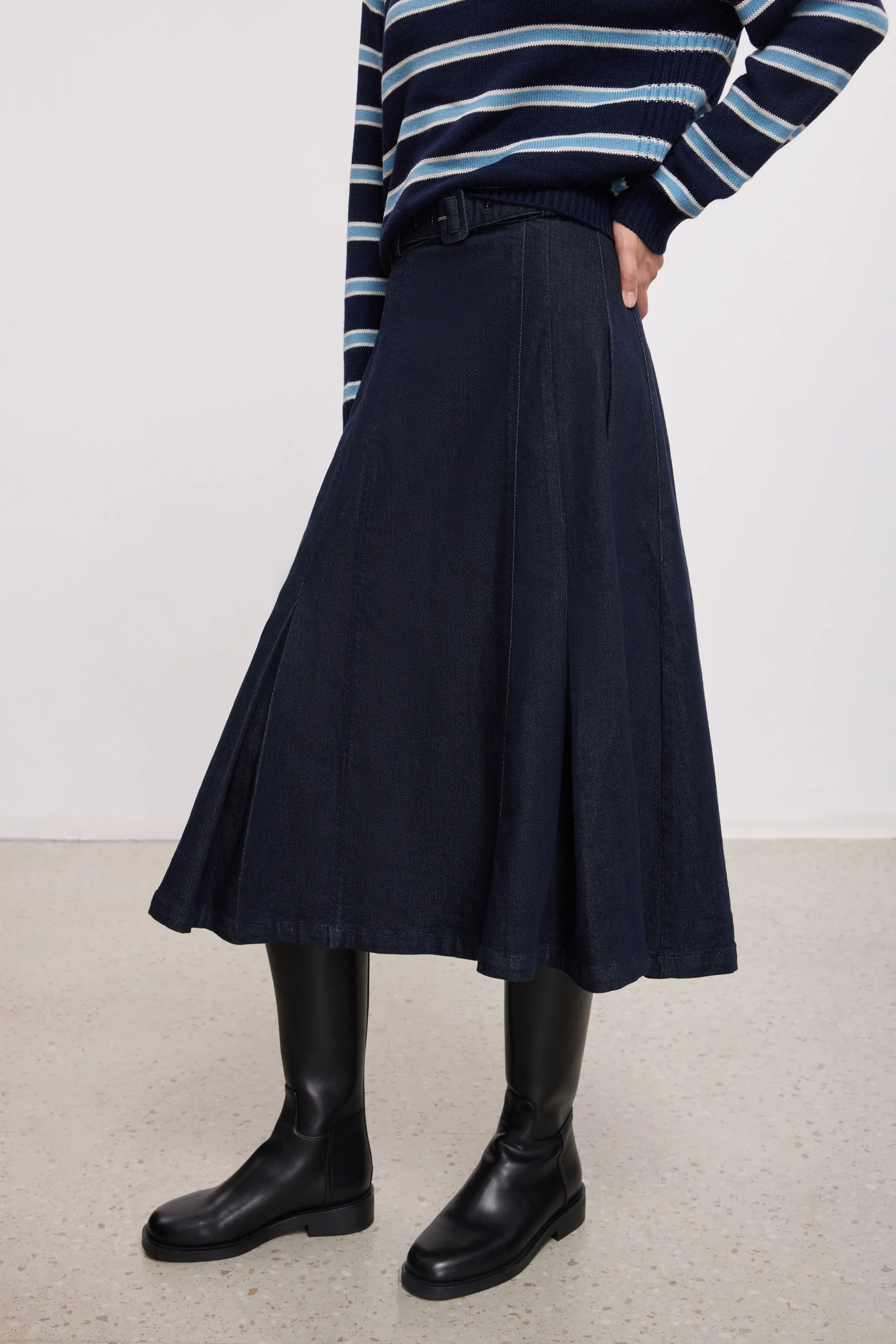 LILY Pleated Denim Mermaid Skirt - Image 7