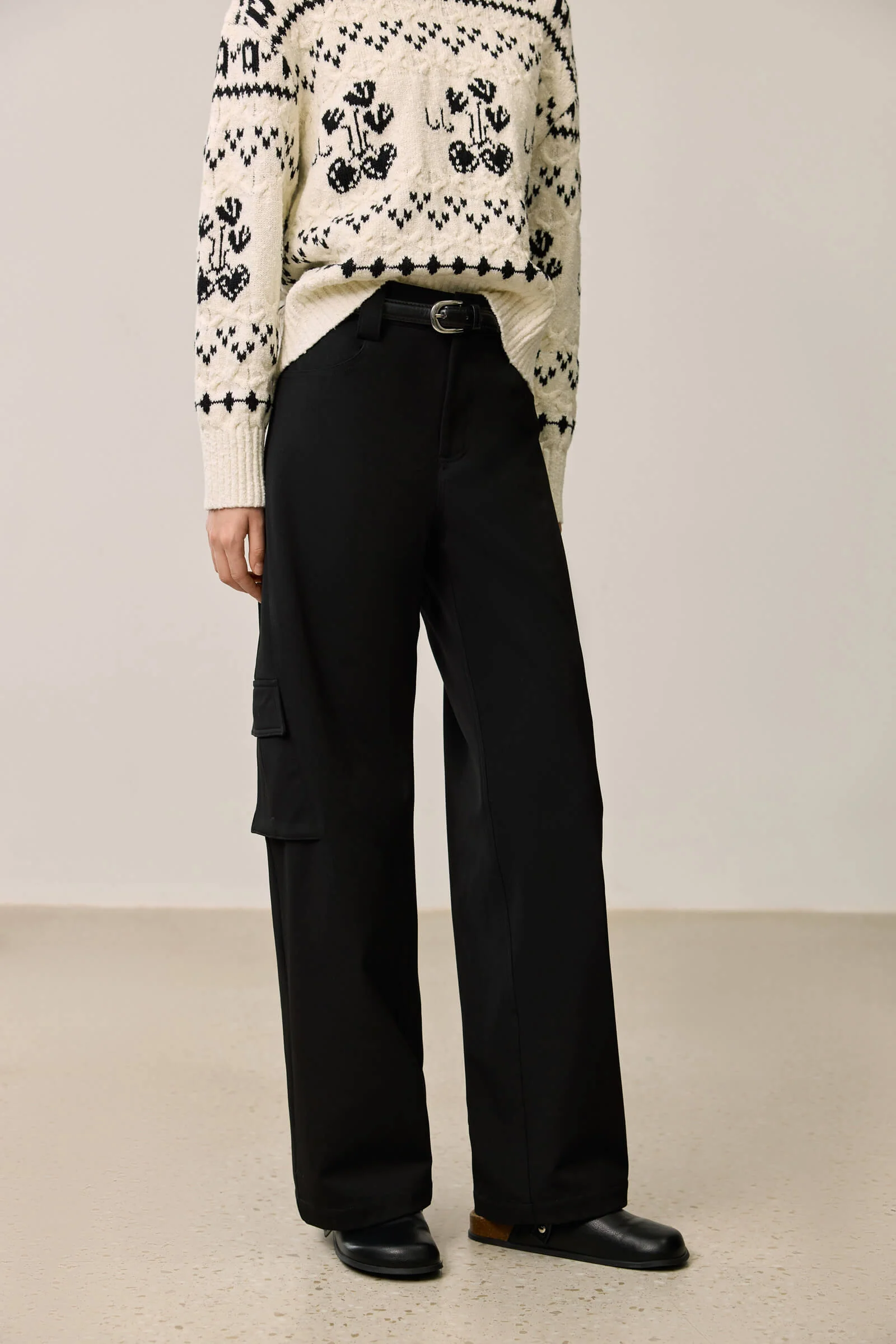 LILY Retro Utility Wide-Leg Cargo Pants - Image 4