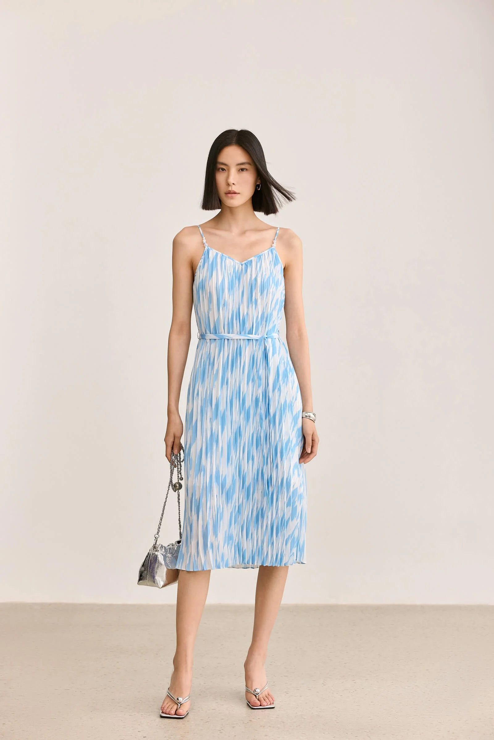 LILY Romantic Fashion Floral Strap Dress - Image 3