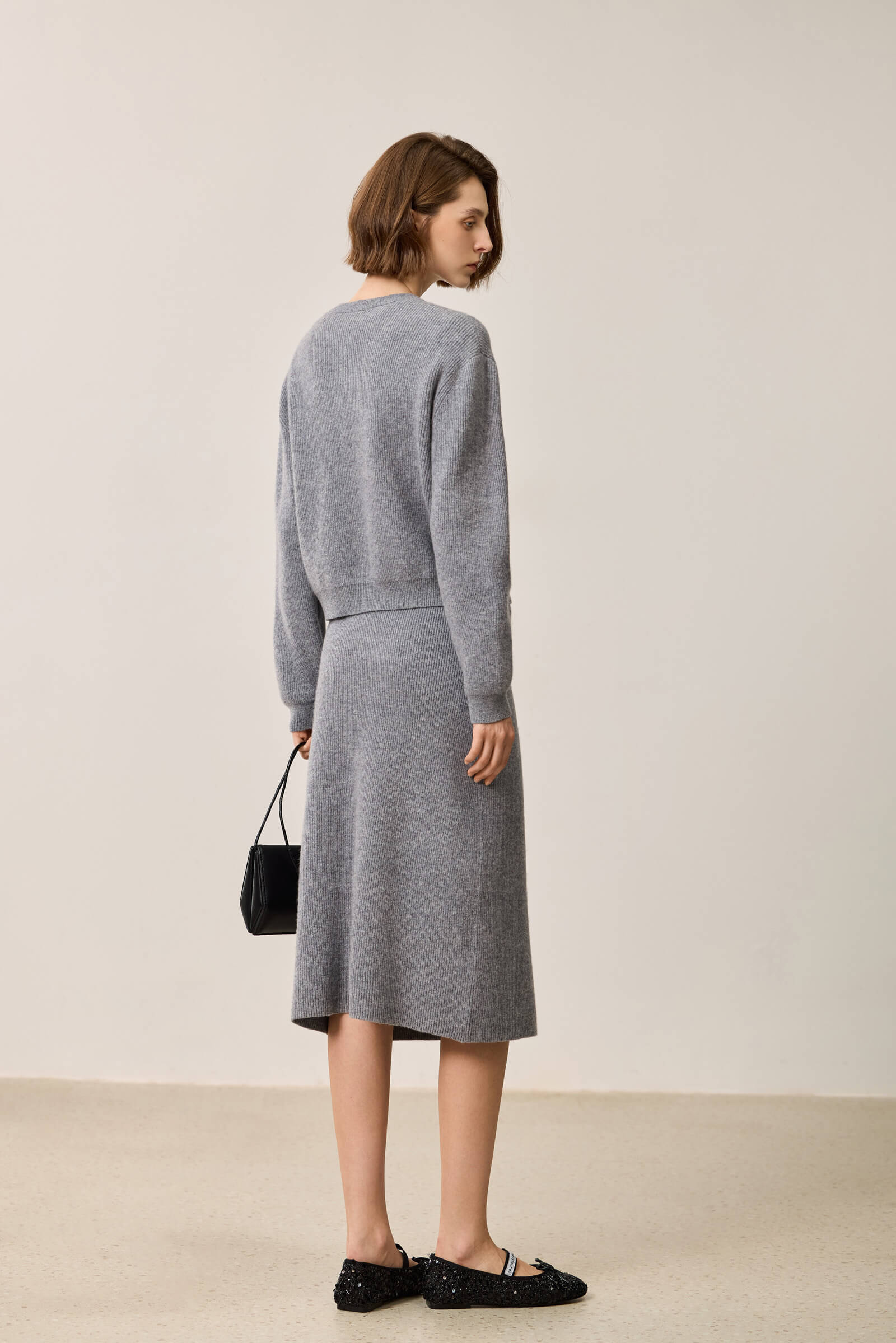 LILY Simple Elastic Waist Knit Skirt - Image 4