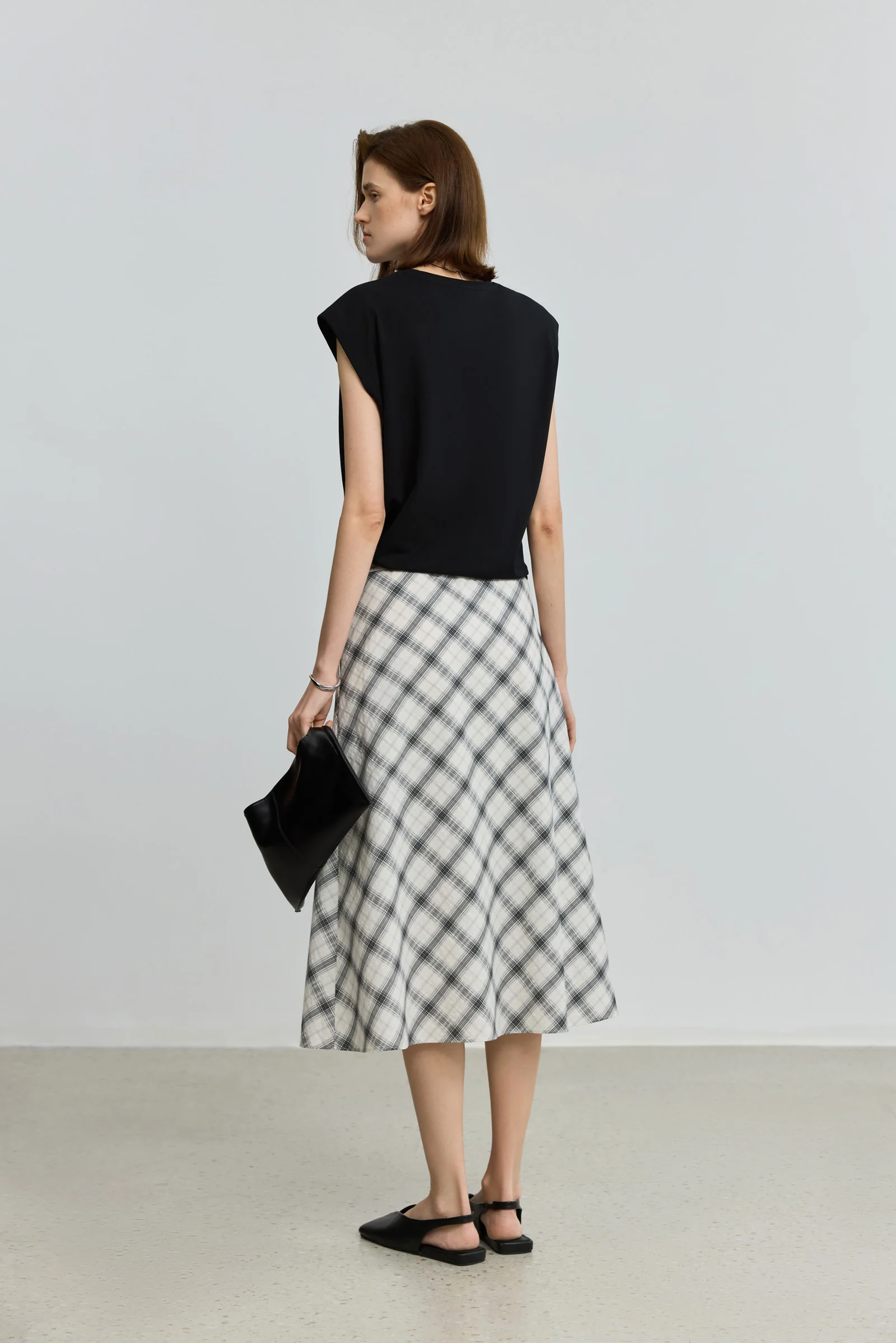 LILY Statement Sleeveless Cinched Waist Tee - Image 3