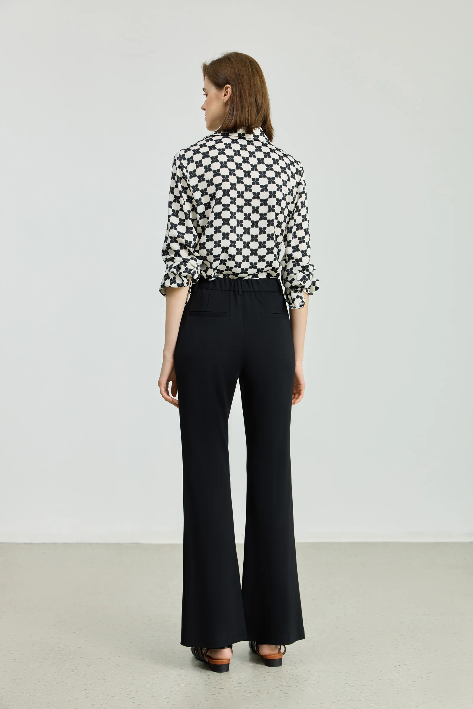 LILY Stretch Split-Hem Flared Pants - Image 2