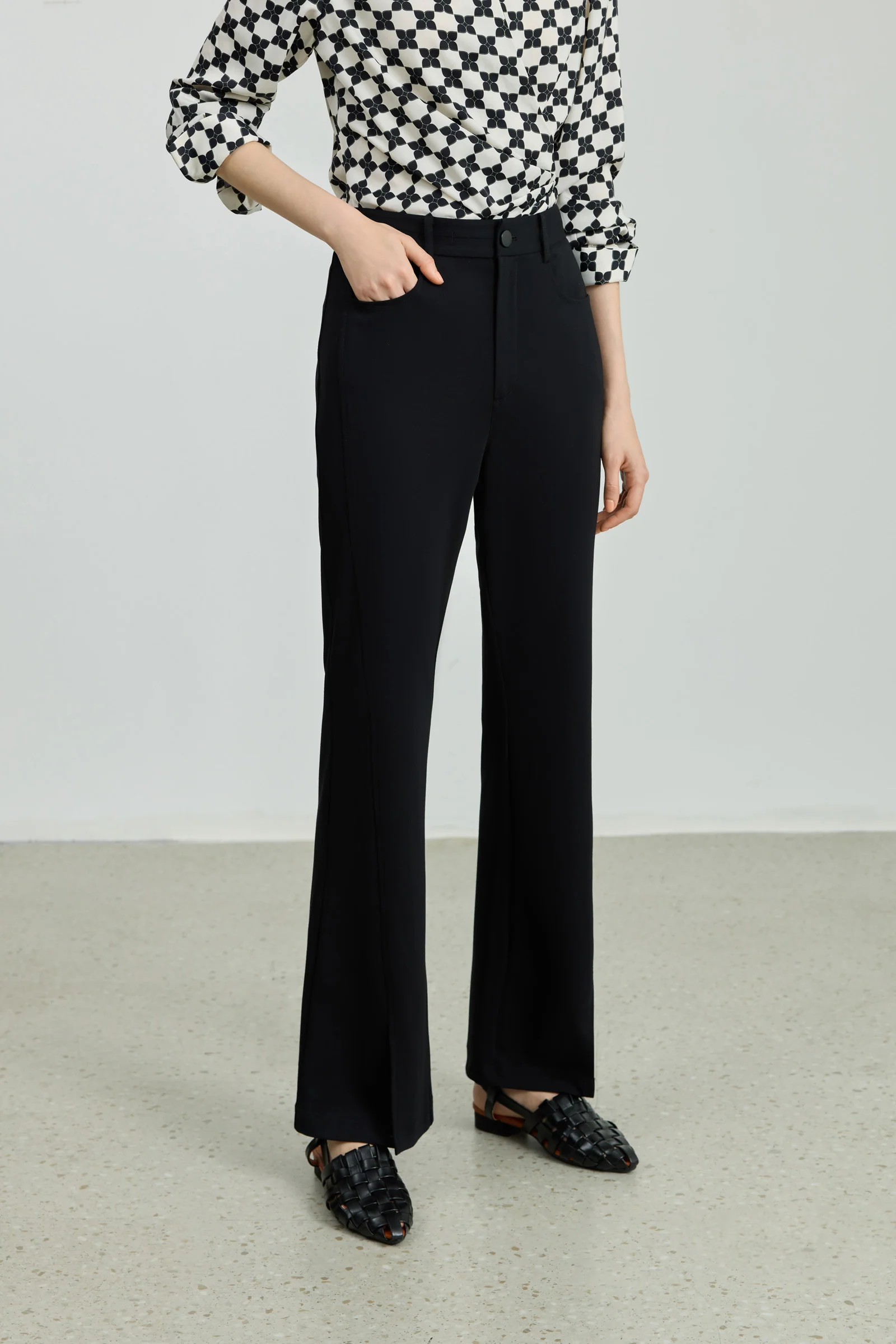 LILY Stretch Split-Hem Flared Pants - Image 4