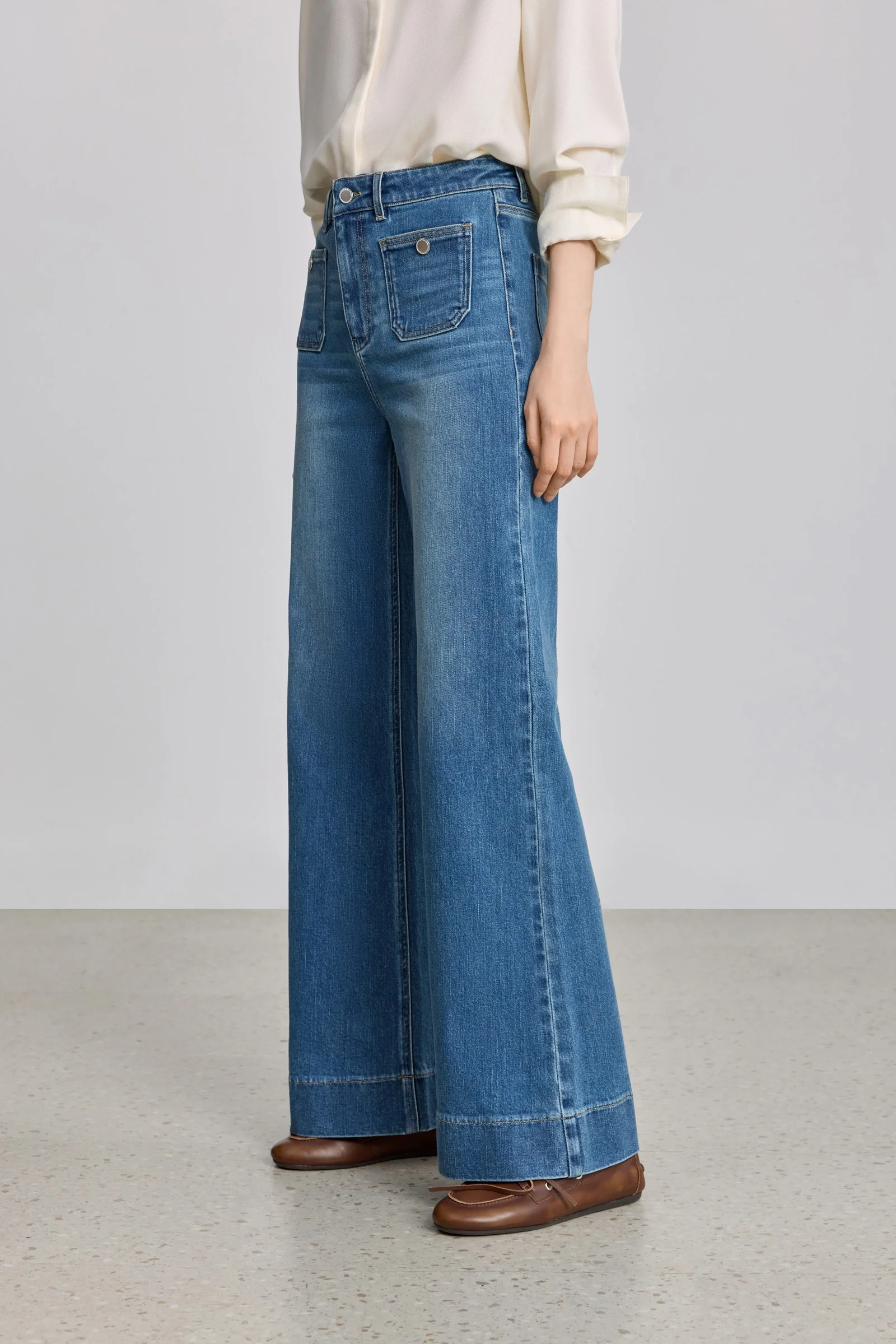 LILY Stretch Straight-Leg Jeans - Image 3