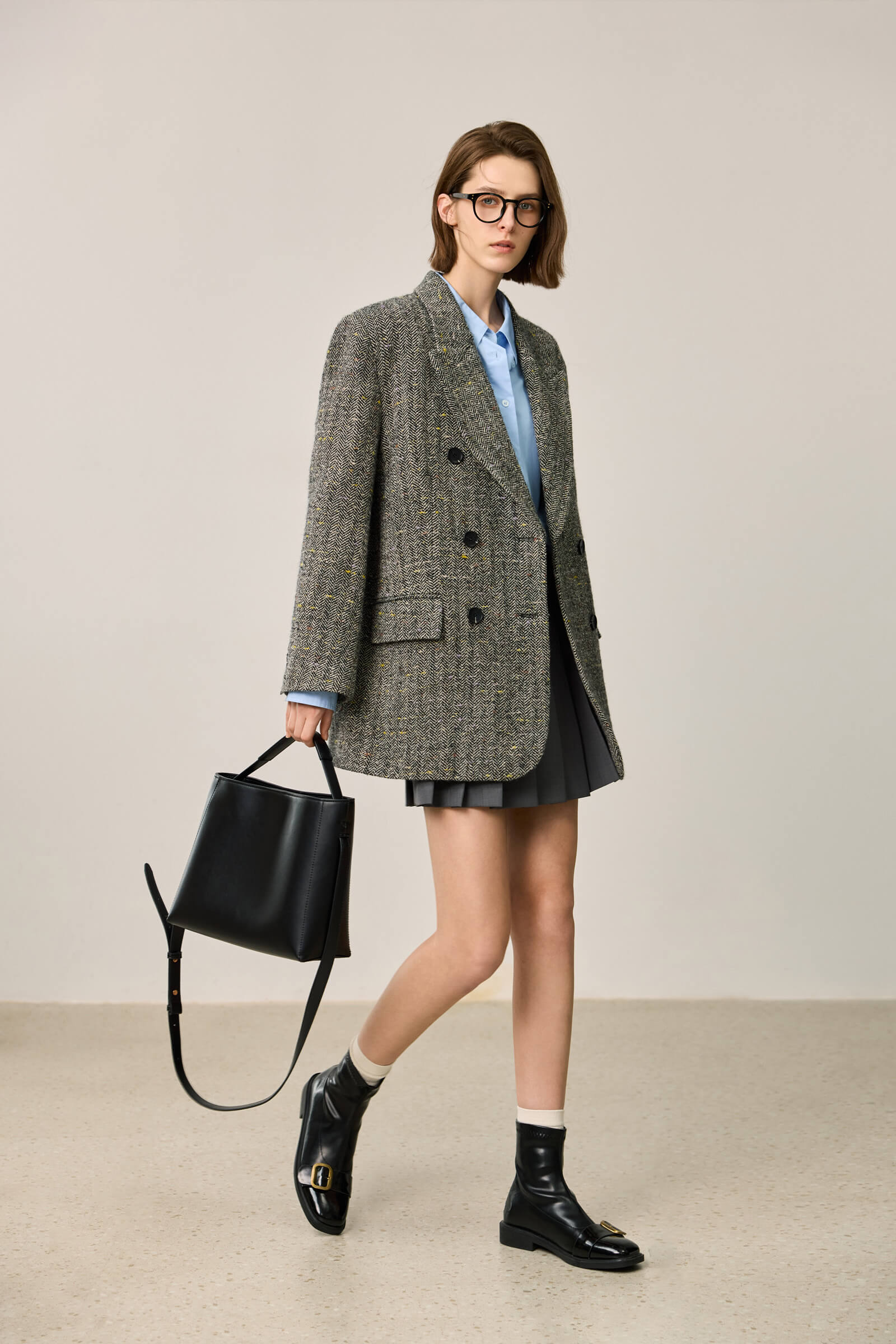 LILY Textured Lambswool Blend Versatile Blazer - Image 4