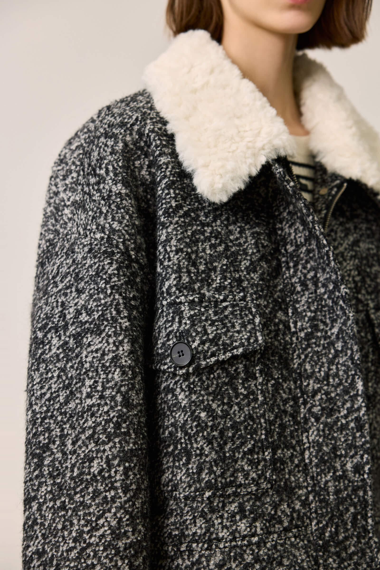 LILY Textured Lambswool Wool Coat - Image 8