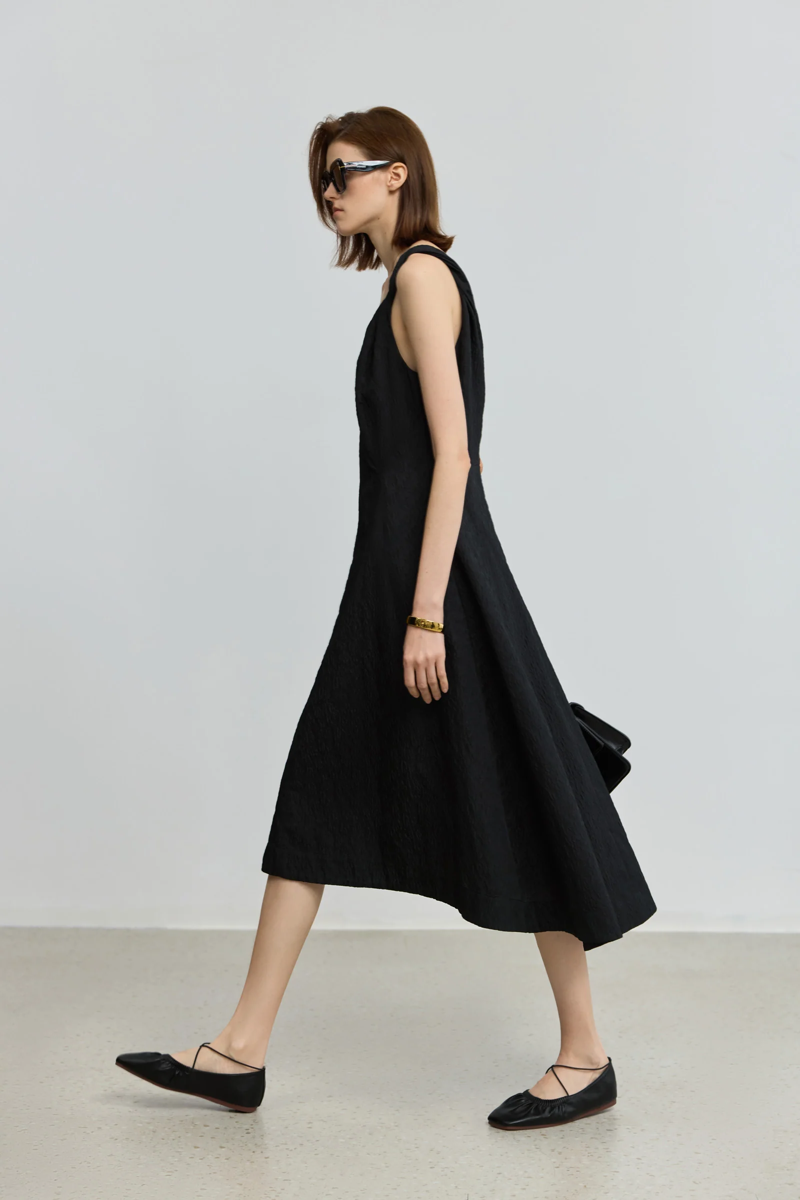 LILY V-Neck Fitted Midi Dress - Image 3
