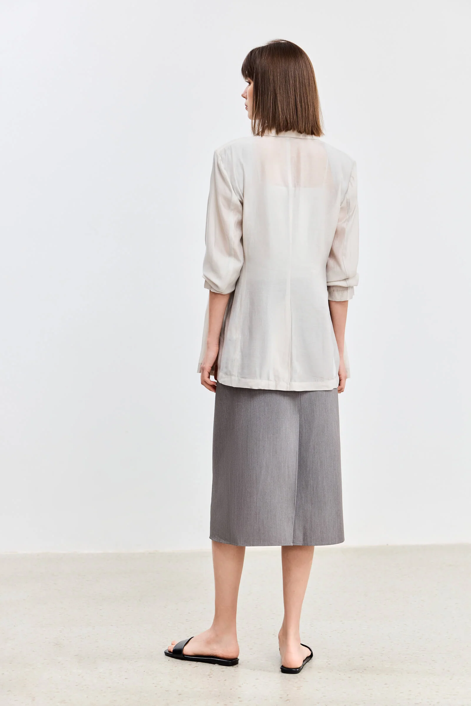 LILY V-Neck Relaxed Blazer - Image 14