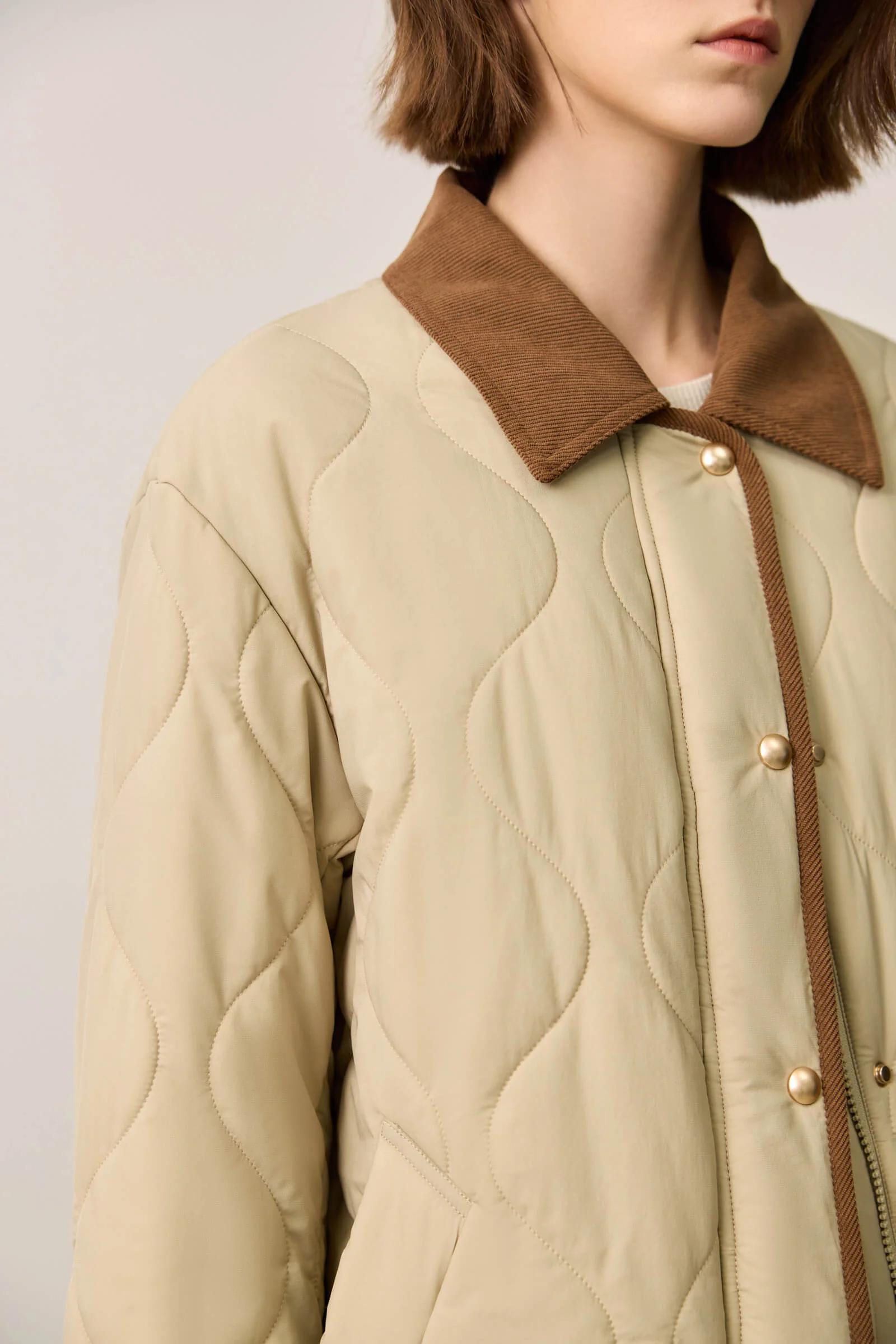LILY Vintage Classic Quilted Short Jacket - Image 8