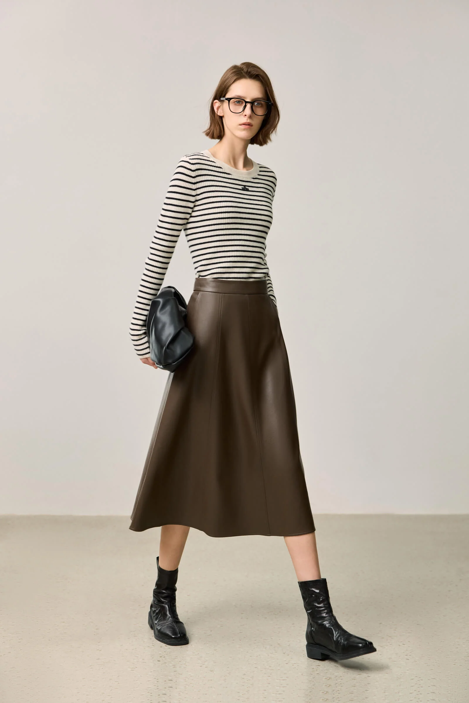 LILY Vintage Minimalist Draped Leather Skirt - Image 10