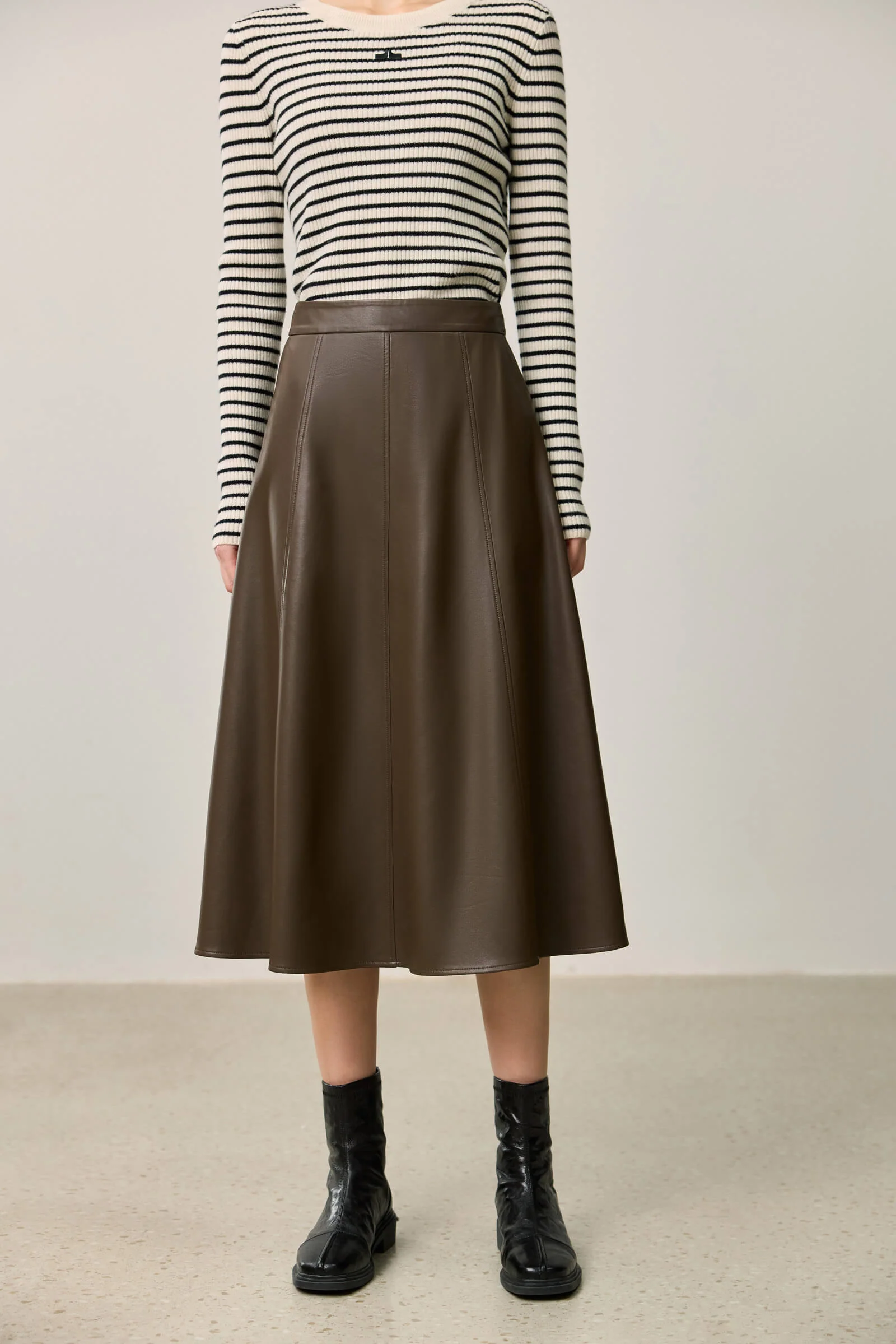 LILY Vintage Minimalist Draped Leather Skirt - Image 12