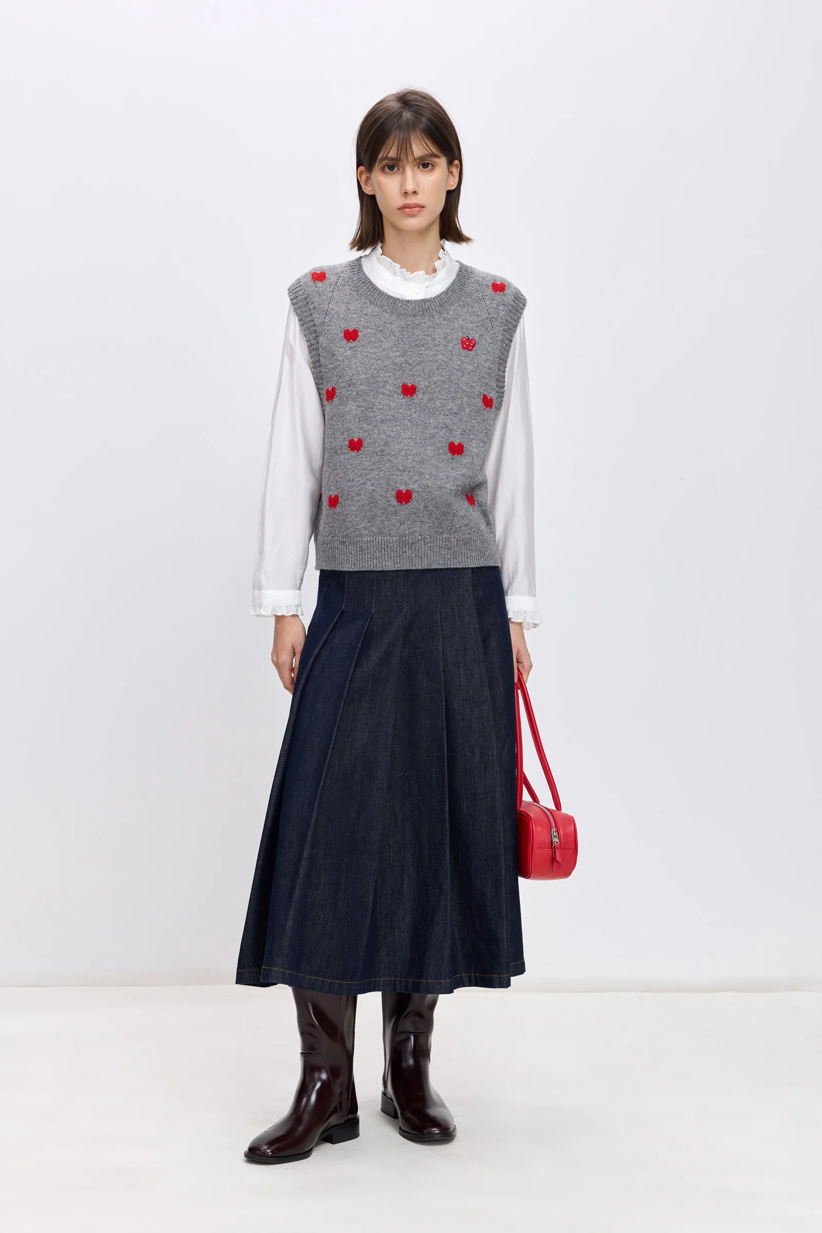 LILY Wool-Blend Embroidered Apple Vest - Image 2